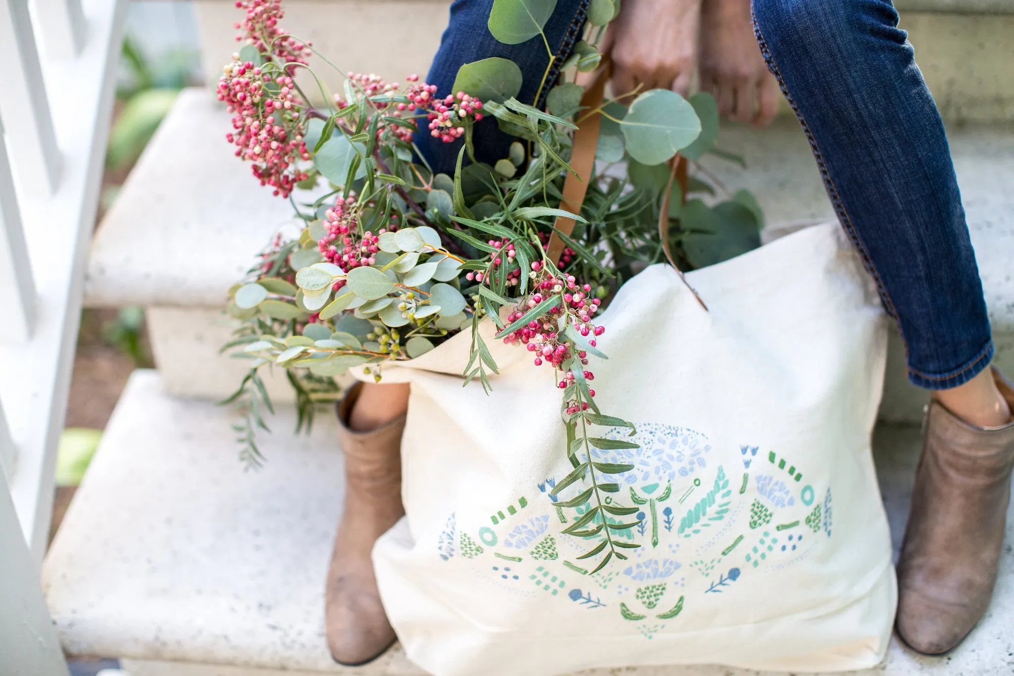 Hydrangea Market Tote