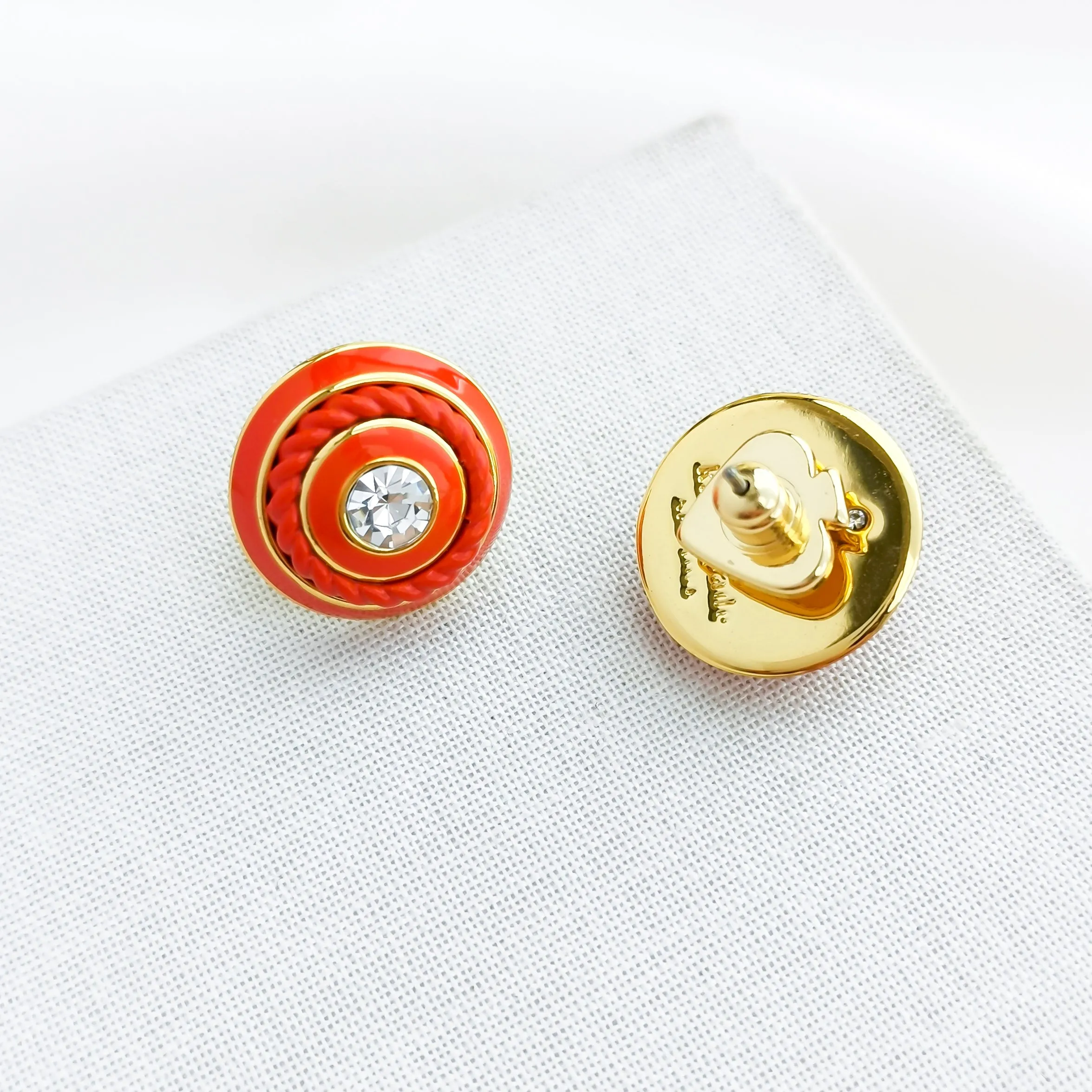 Know The Ropes Mixed Media Stud Earrings (Red)