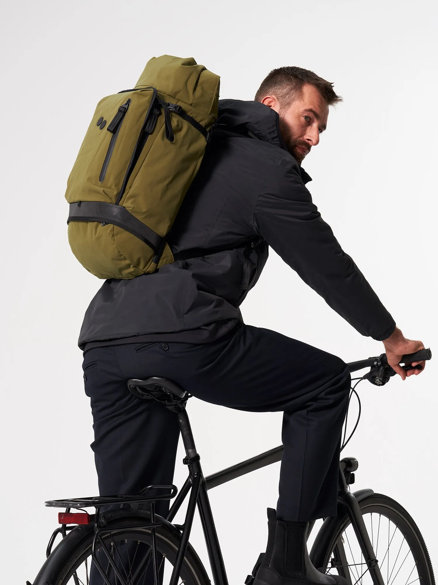 Komut Medium - Solid Olive