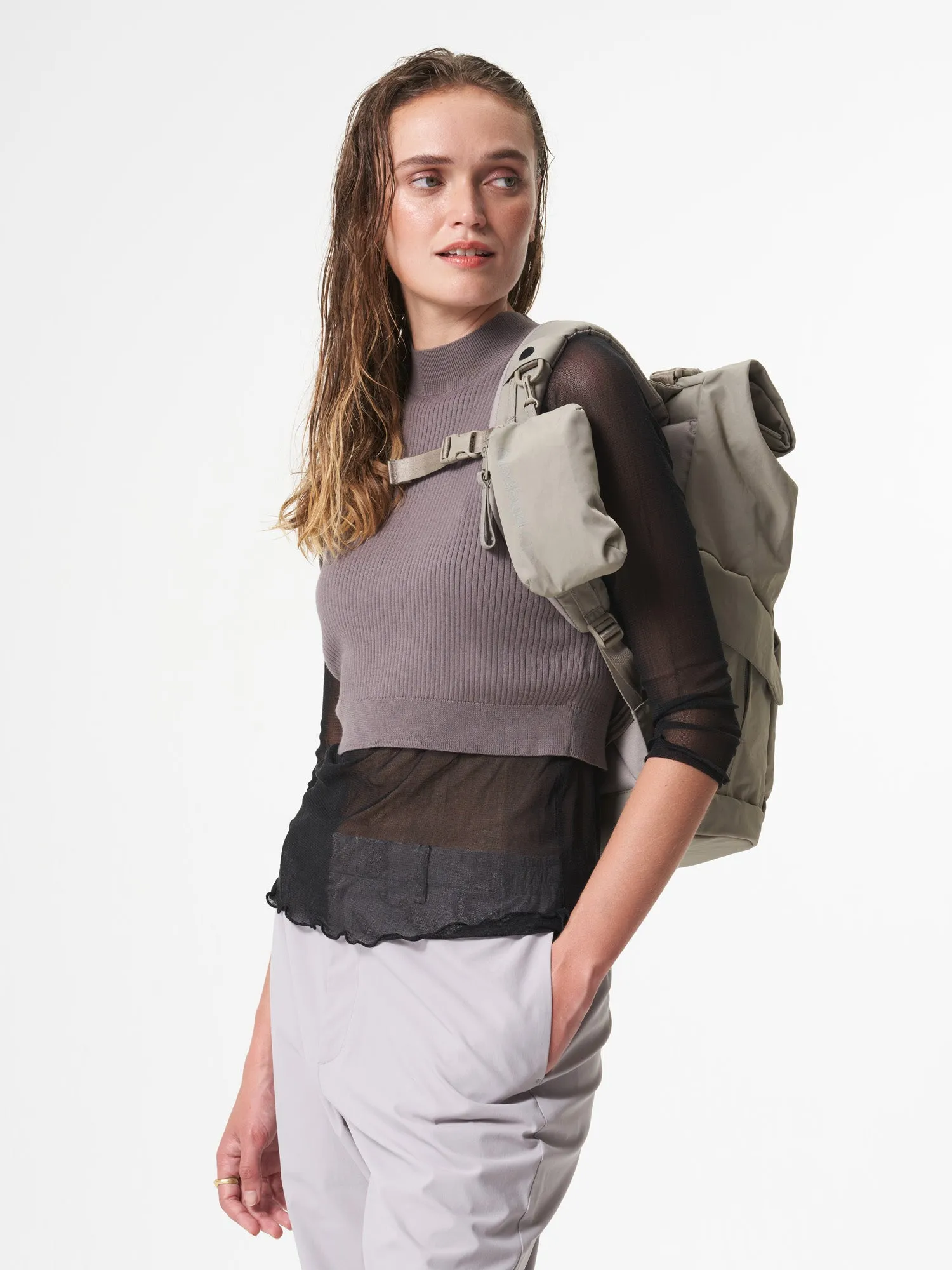 Kross - Crinkle Taupe