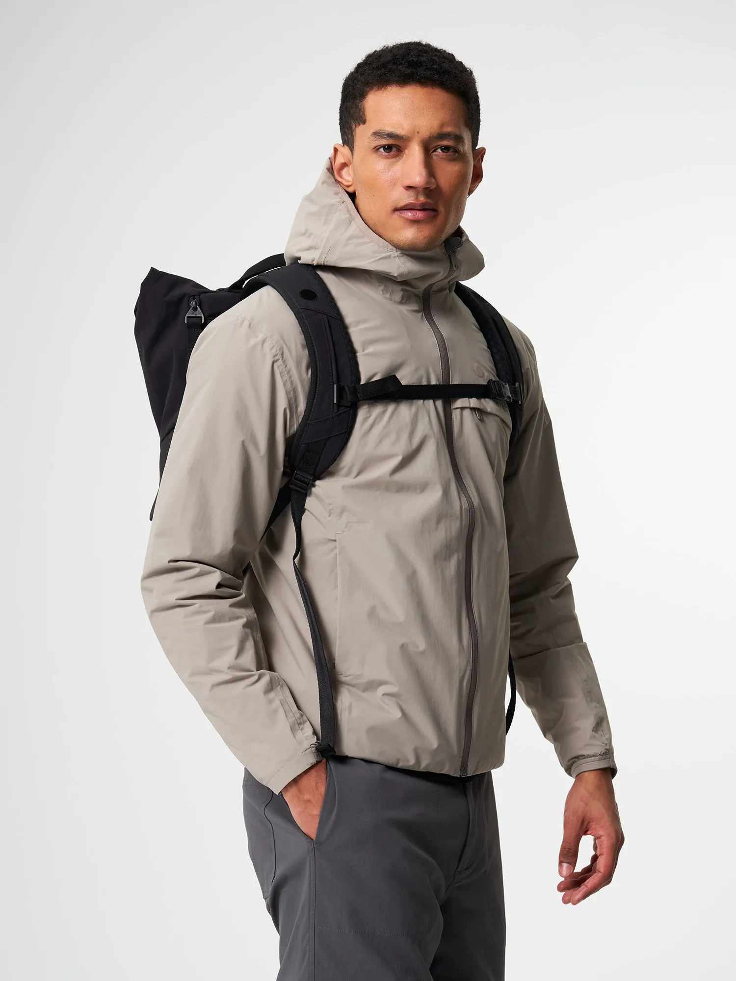 Kross - Solid Black