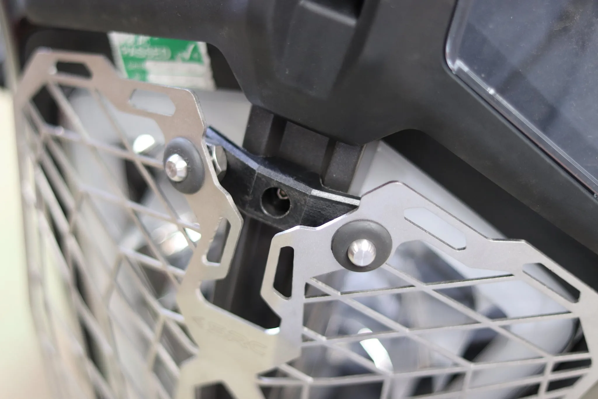 KTM390 Adventure - Headlight guard