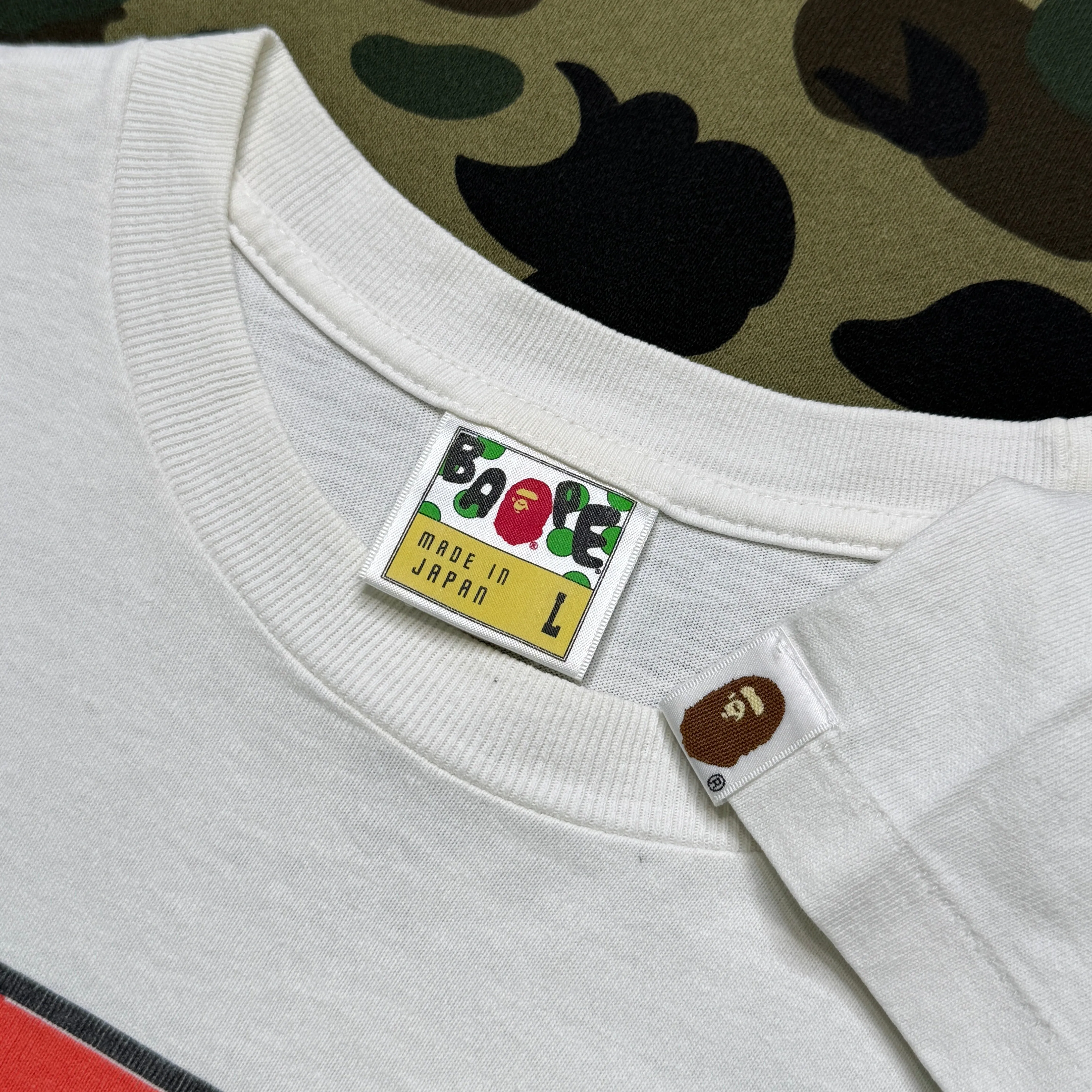 [L] OG Bape Red Camo Ape Head Box Tee