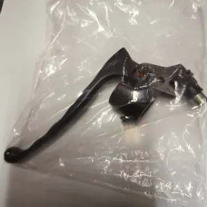 LEVER W/BRACKET-CLUTCH BLACK (#19605501)
