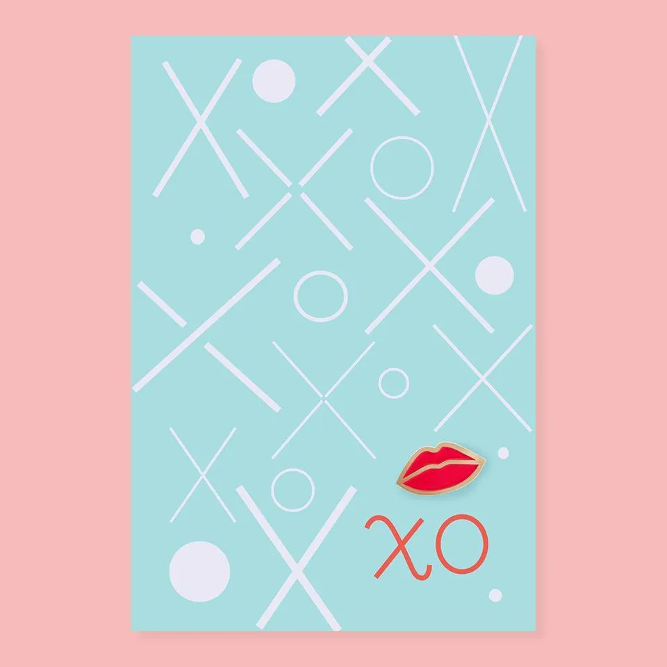 Lips Pin and Post Card