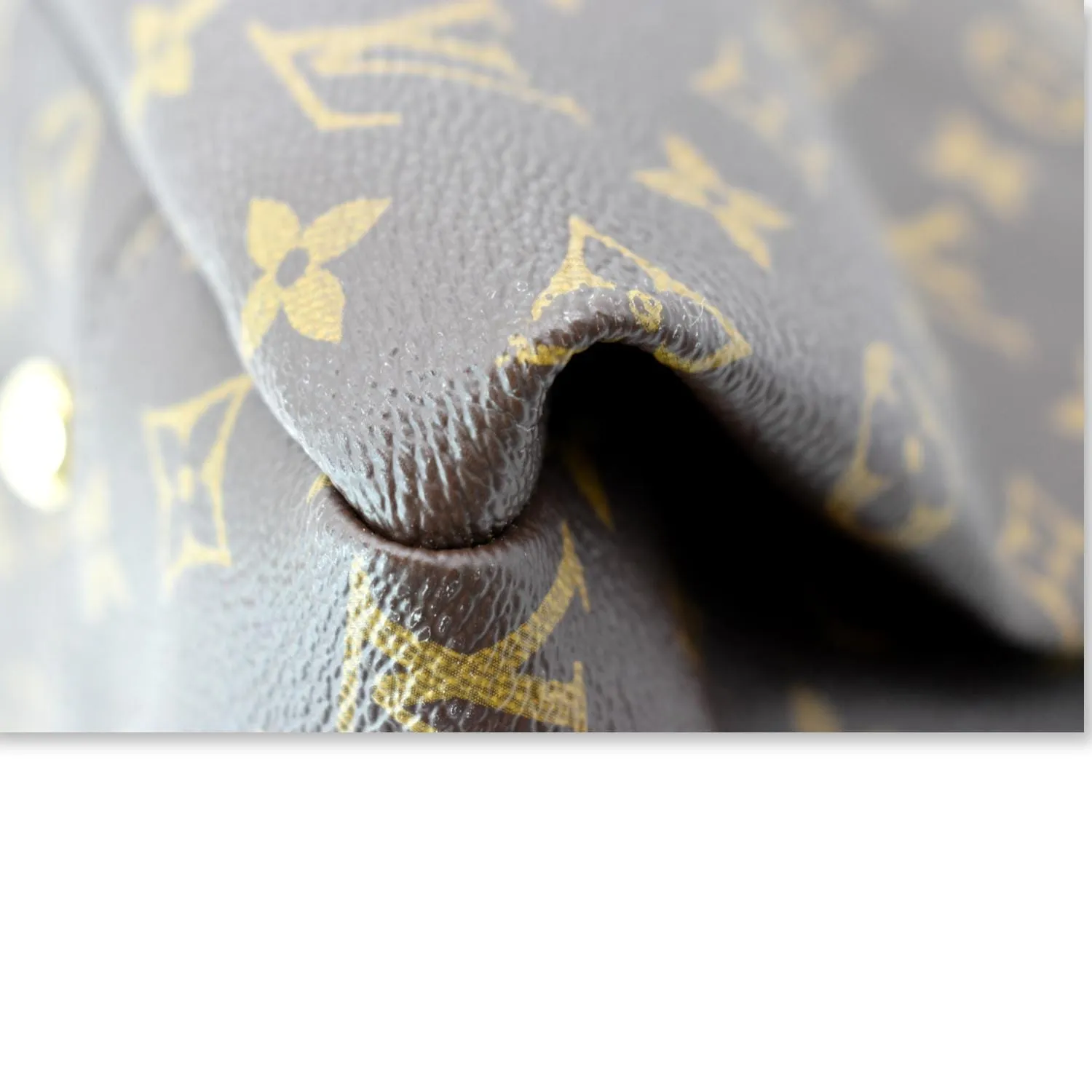 LOUIS VUITTON Artsy MM Monogram Canvas Hobo Bag Brown