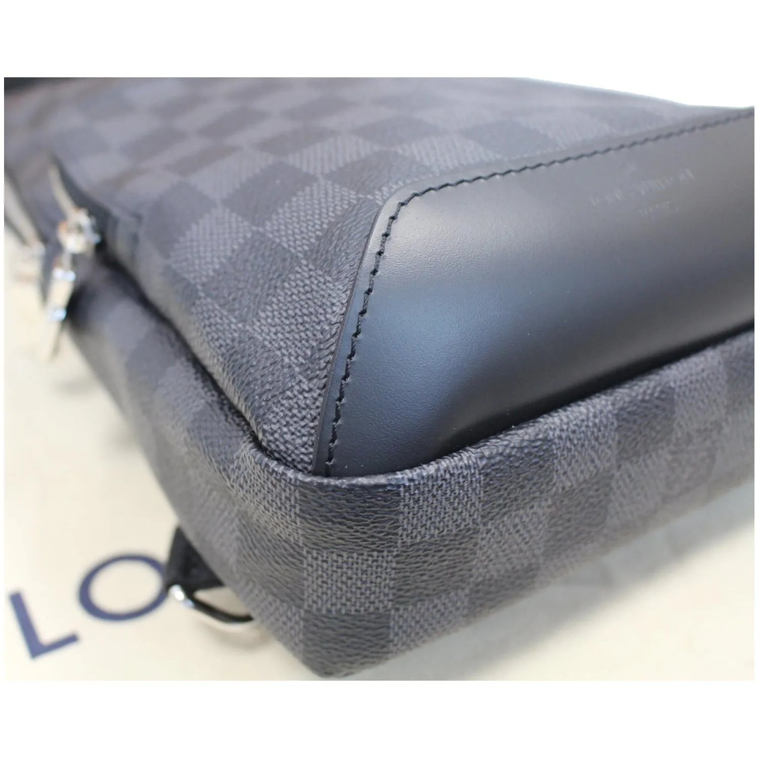 LOUIS VUITTON Avenue Sling Damier Graphite Crossbody Bag Black