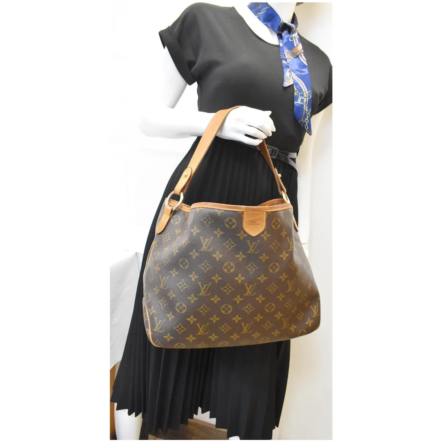 LOUIS VUITTON Delightful PM Monogram Canvas Hobo Bag Brown