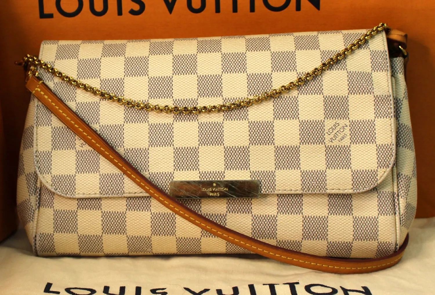 LOUIS VUITTON Favorite MM Damier Azur Crossbody Bag White