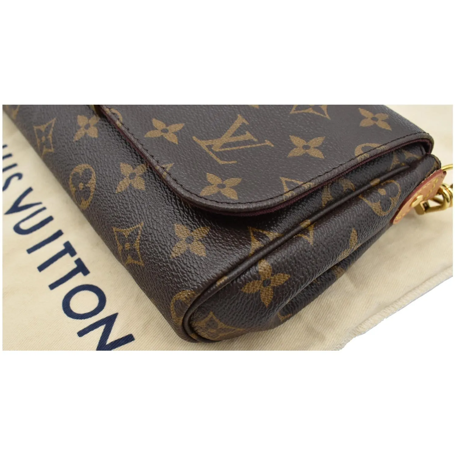 LOUIS VUITTON Favorite MM Monogram Canvas Crossbody Bag Brown