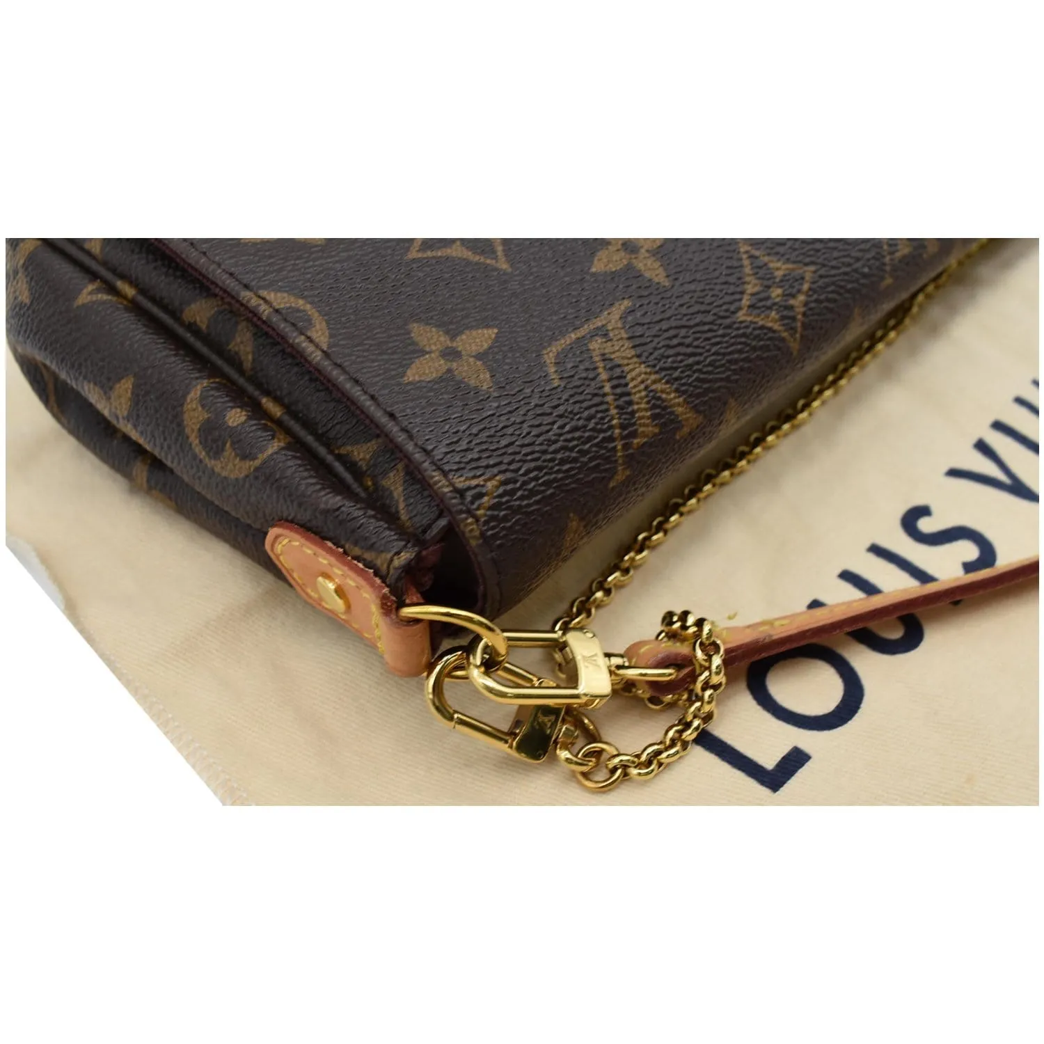 LOUIS VUITTON Favorite MM Monogram Canvas Crossbody Bag Brown