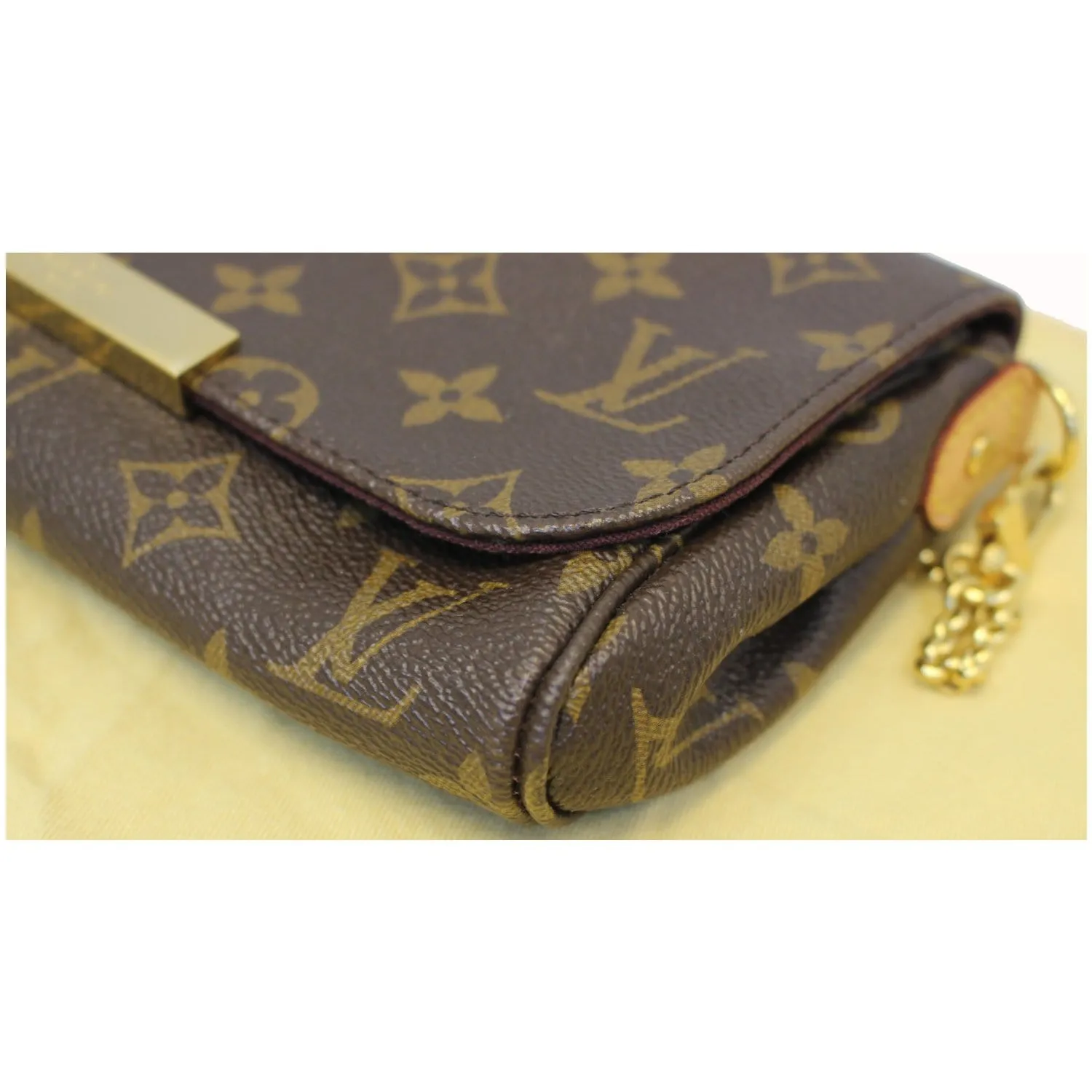 LOUIS VUITTON Favorite PM Monogram Canvas Crossbody Bag Brown