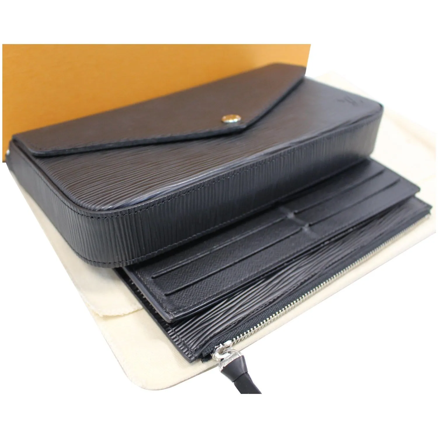 LOUIS VUITTON Felicie Pochette Epi Crossbody Bag Black