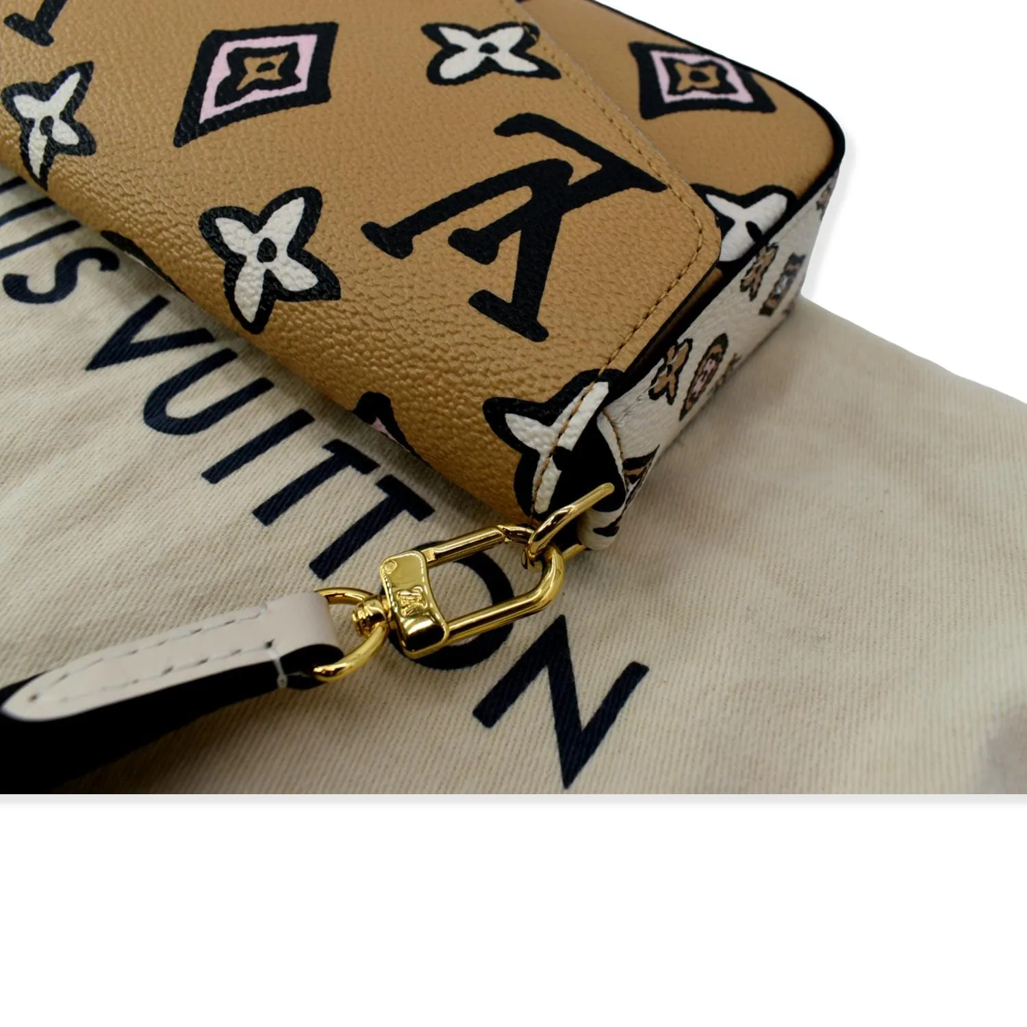LOUIS VUITTON Felicie Strap & Go Pochette Monogram Canvas Crossbody Bag Beige
