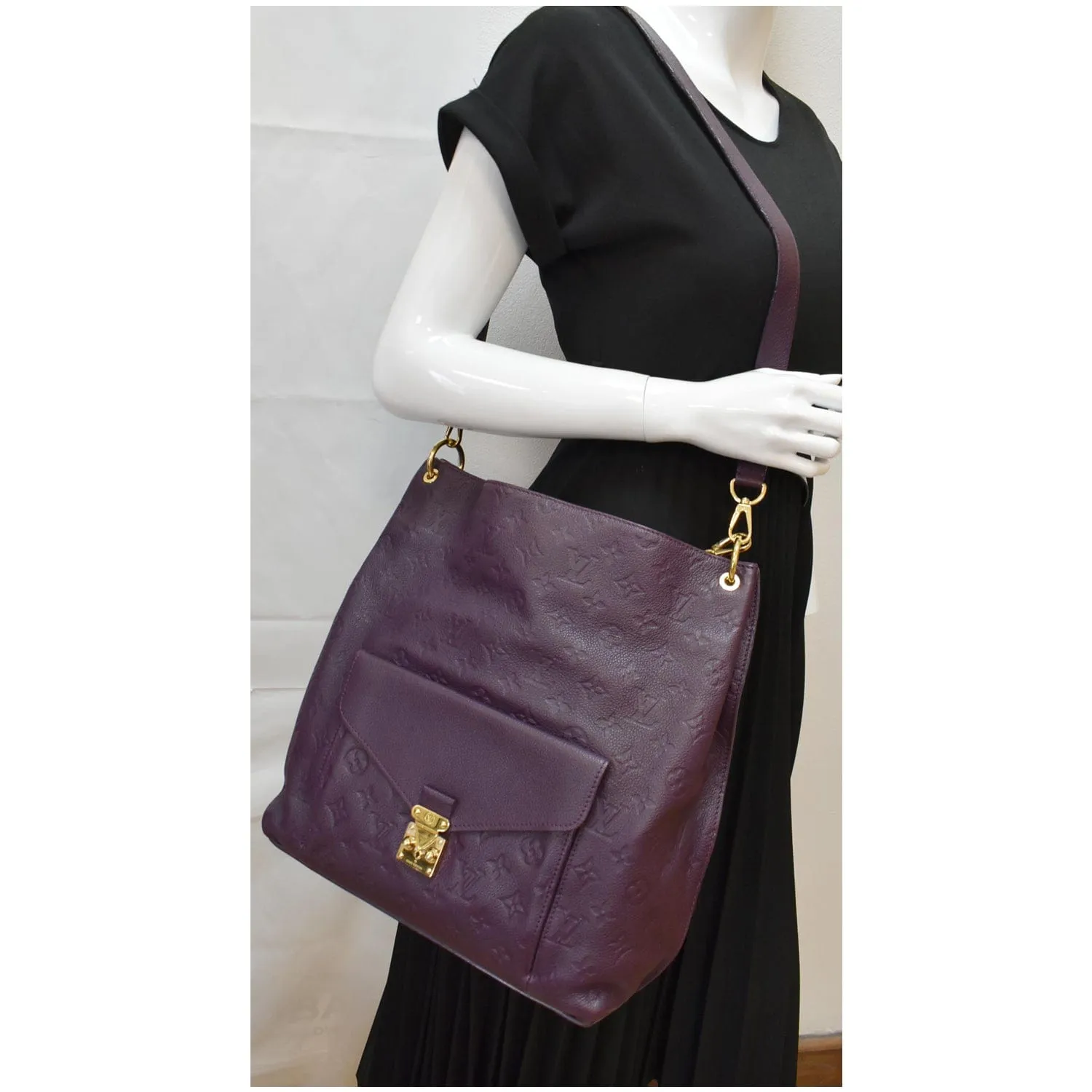LOUIS VUITTON Metis Hobo Monogram Empreinte Shoulder Bag Plum - 20% OFF