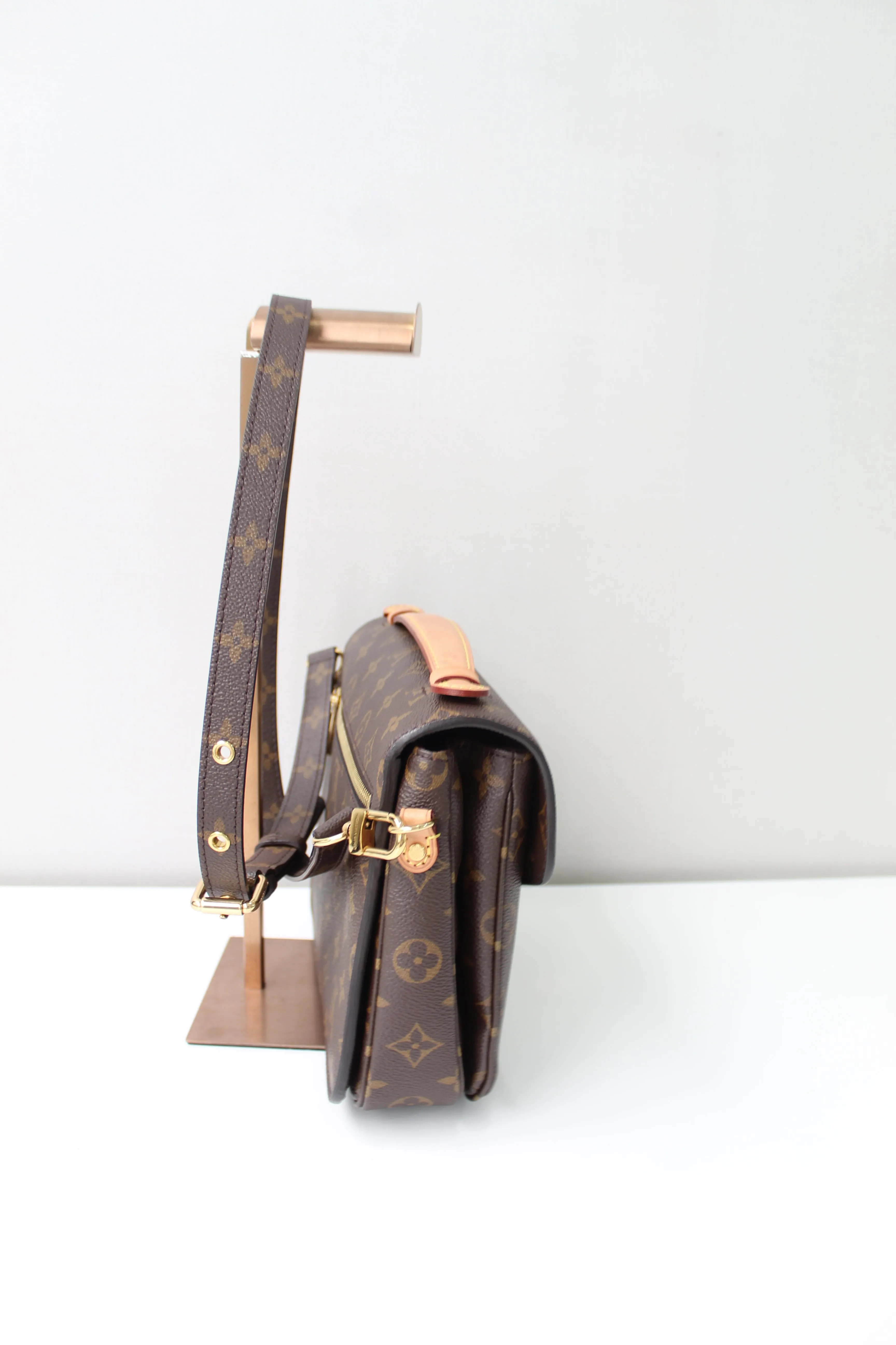 Louis Vuitton Metis