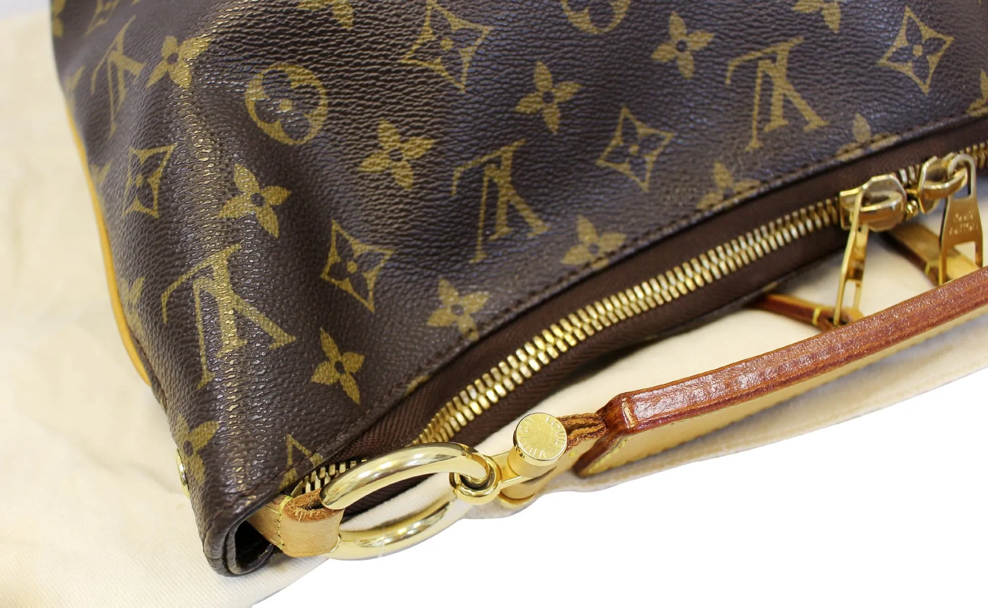 LOUIS VUITTON Monogram Canvas Sully MM Shoulder Bag
