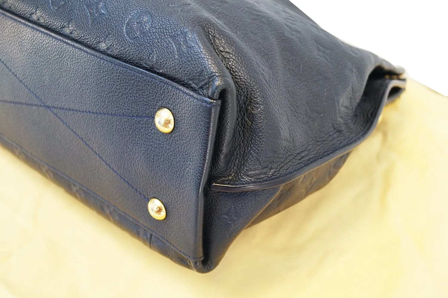 LOUIS VUITTON Monogram Empreinte Metis Hobo Shoulder Bag with Strap