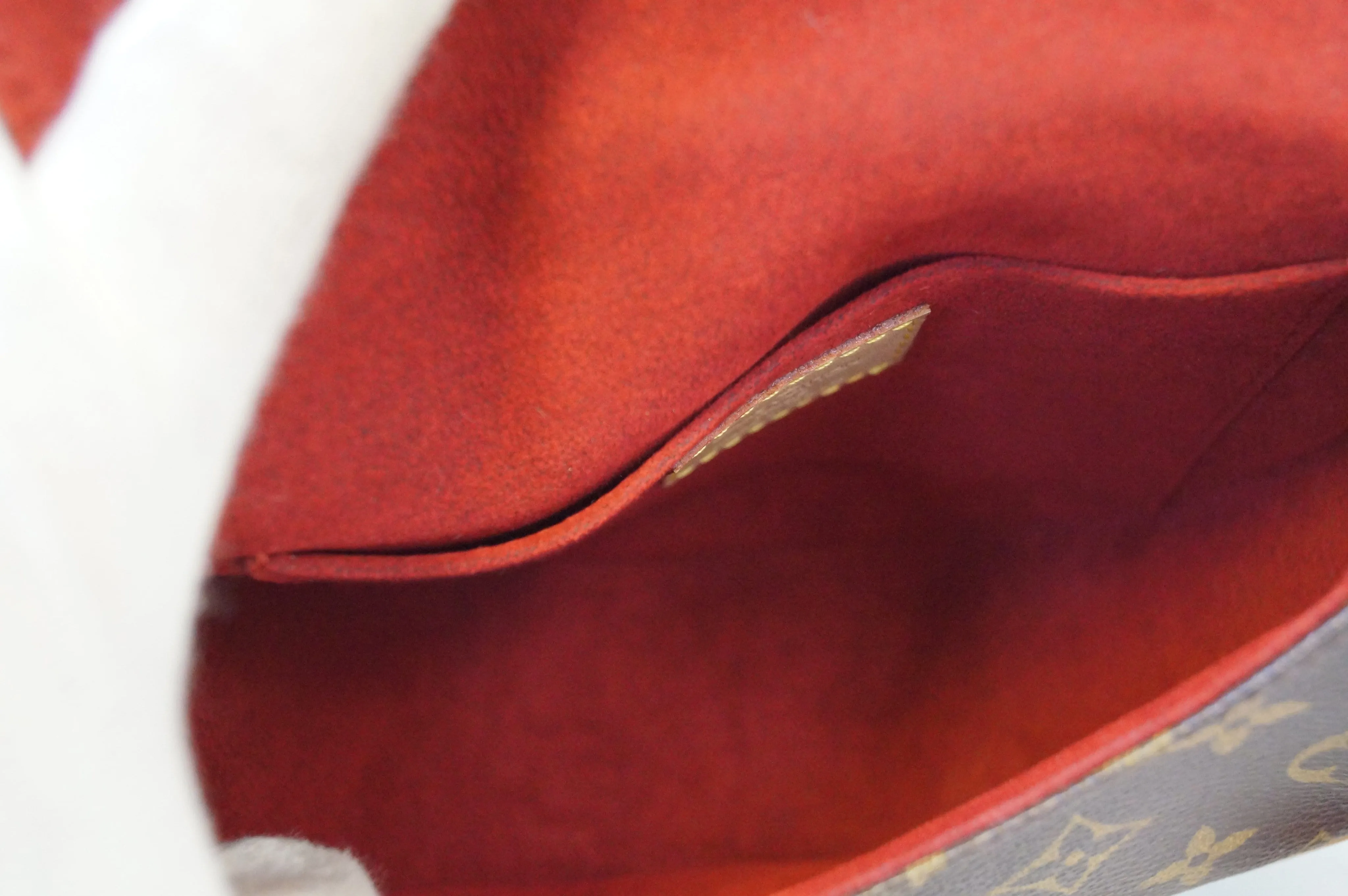 LOUIS VUITTON Monogram Tambourine Shoulder Bag