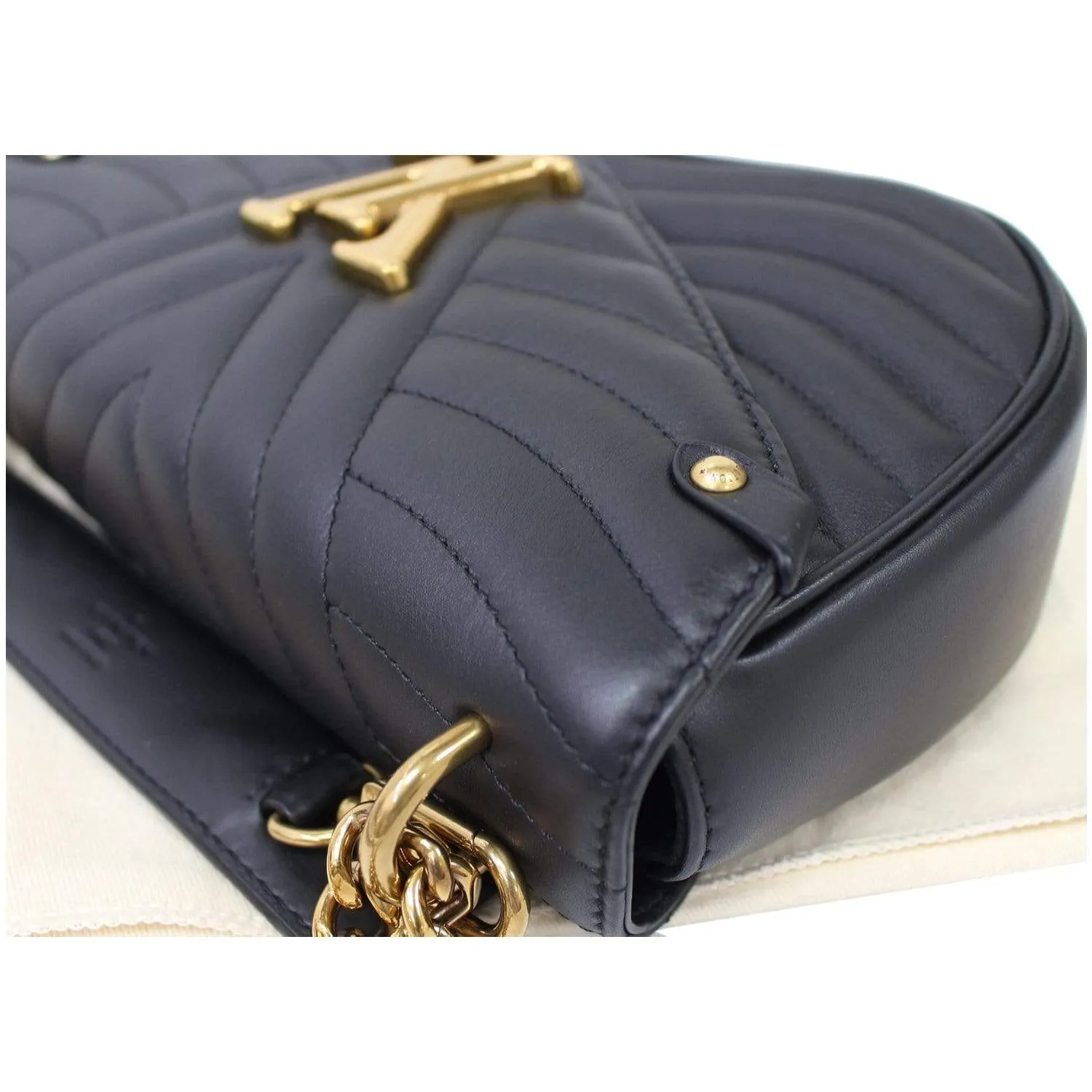 LOUIS VUITTON New Wave PM Quilted Leather Chain Crossbody Bag Black