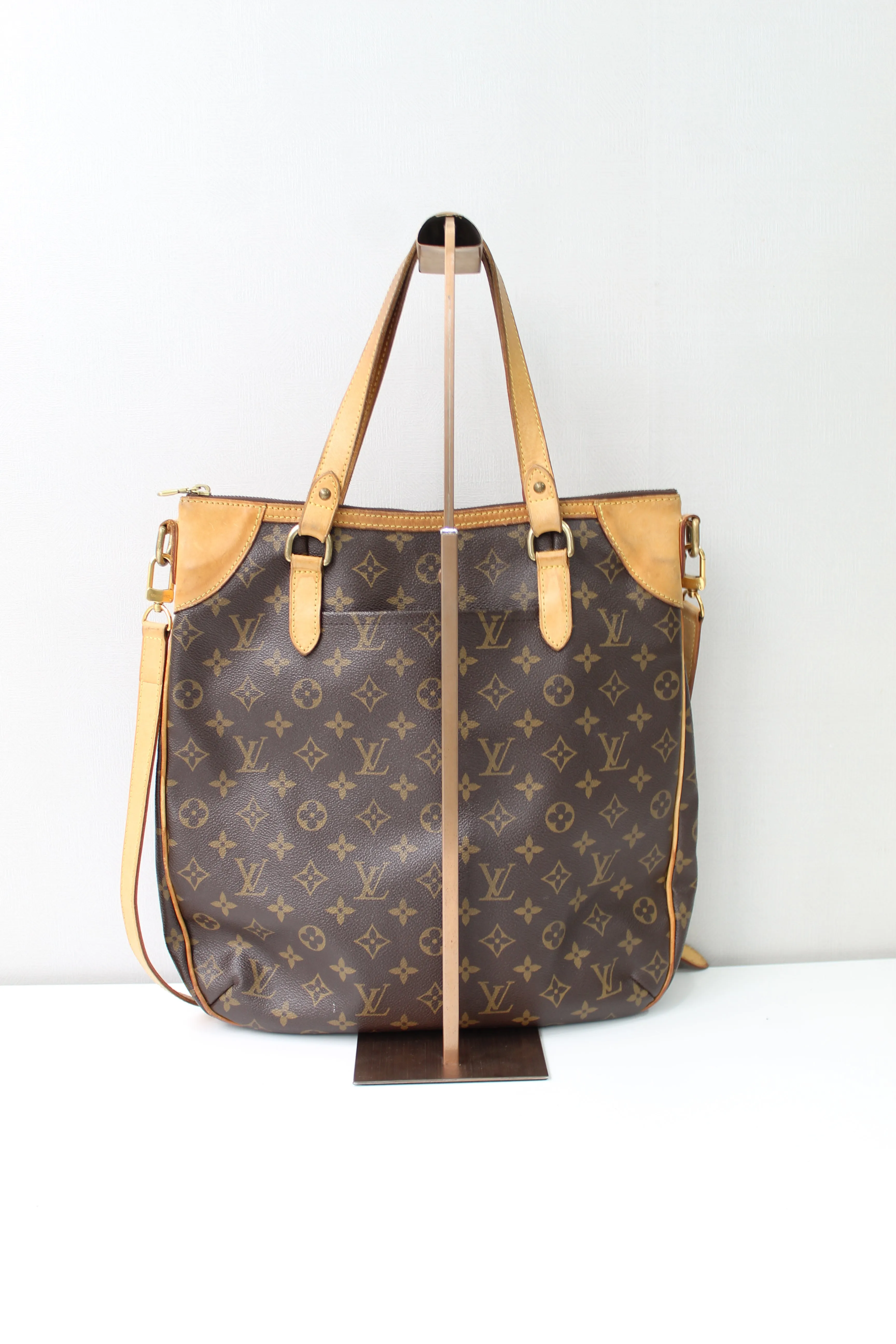 Louis Vuitton Odeon GM