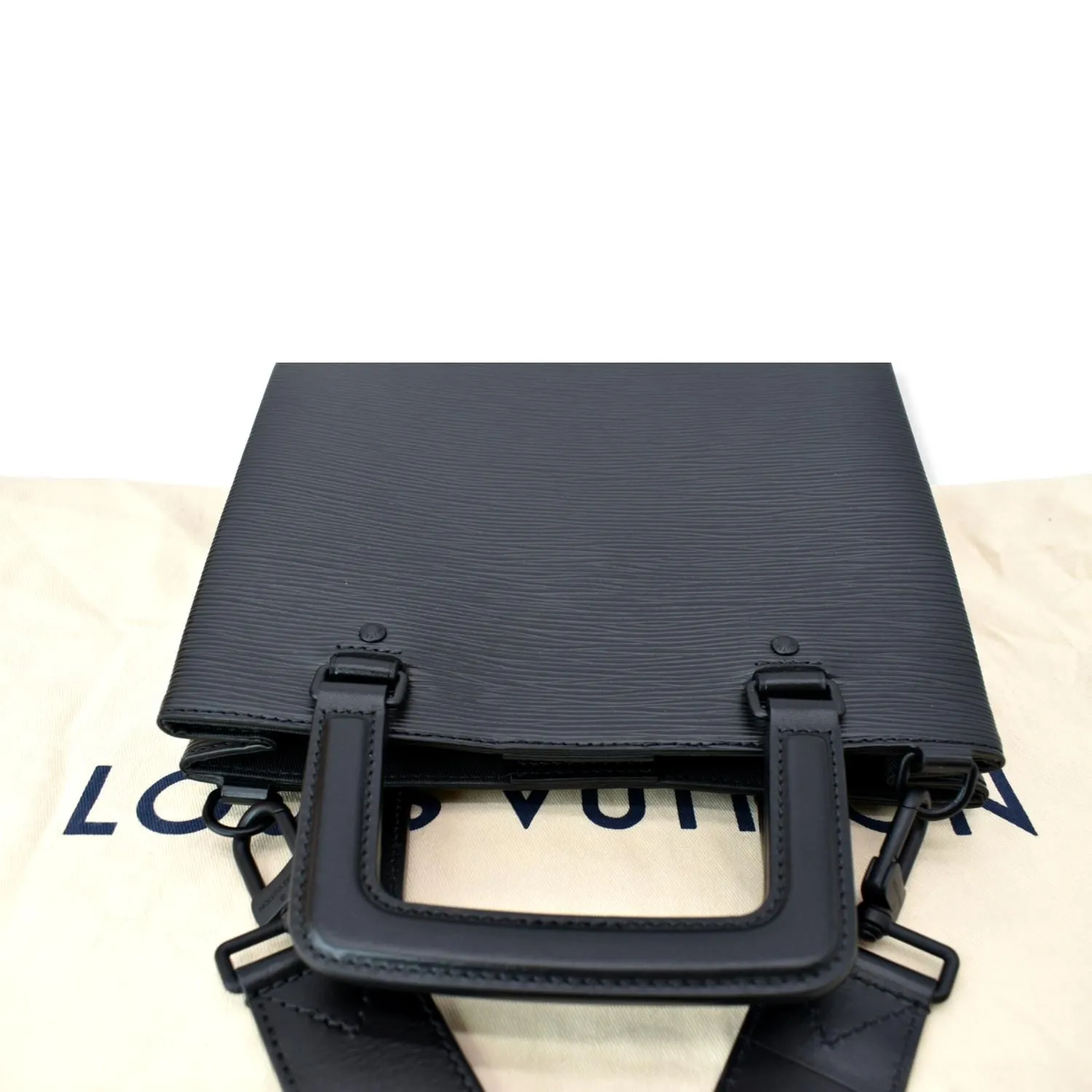 LOUIS VUITTON Petit Sac Plat Epi Leather Crossbody Bag Black