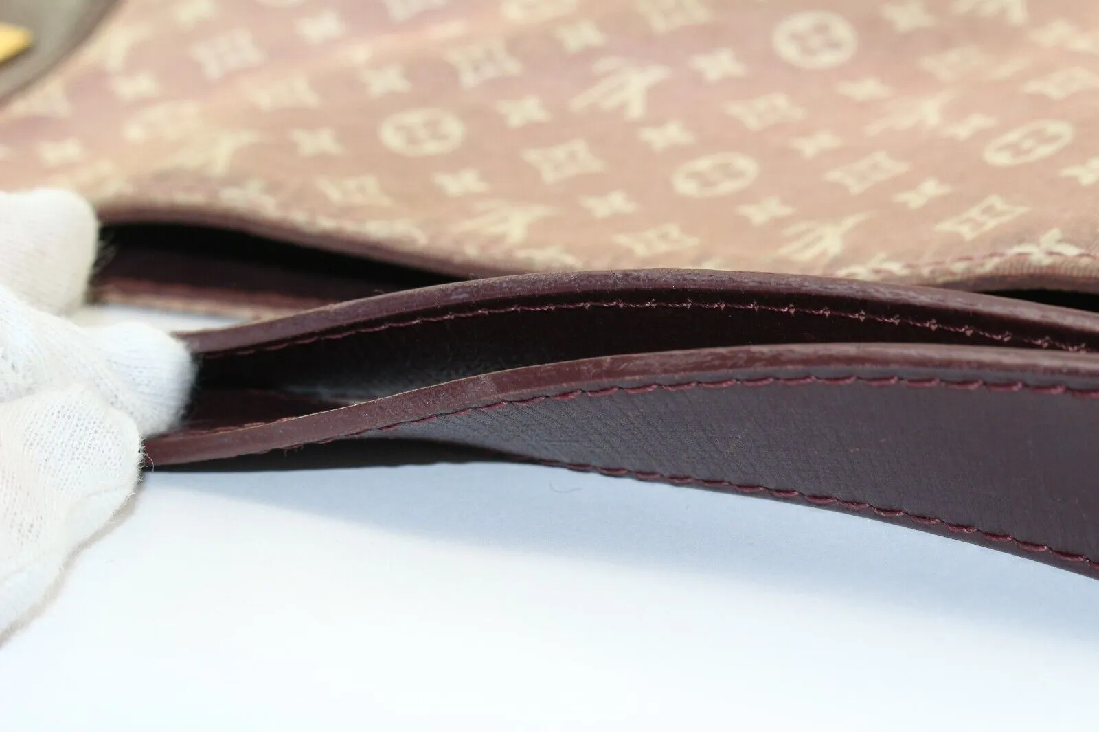 LOUIS VUITTON Rendez-Vous Idylle Hobo Denim Canvas Bordeaux 5LK0104K