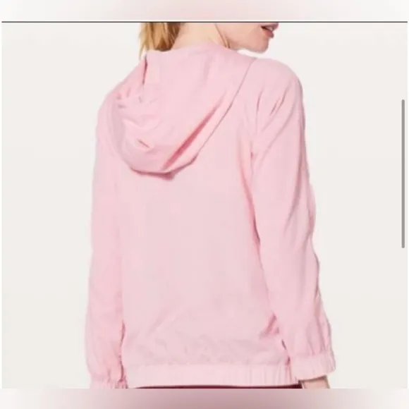 Lululemon Pack Light Pullover windbreaker *PackablePorcelain Pink size 10