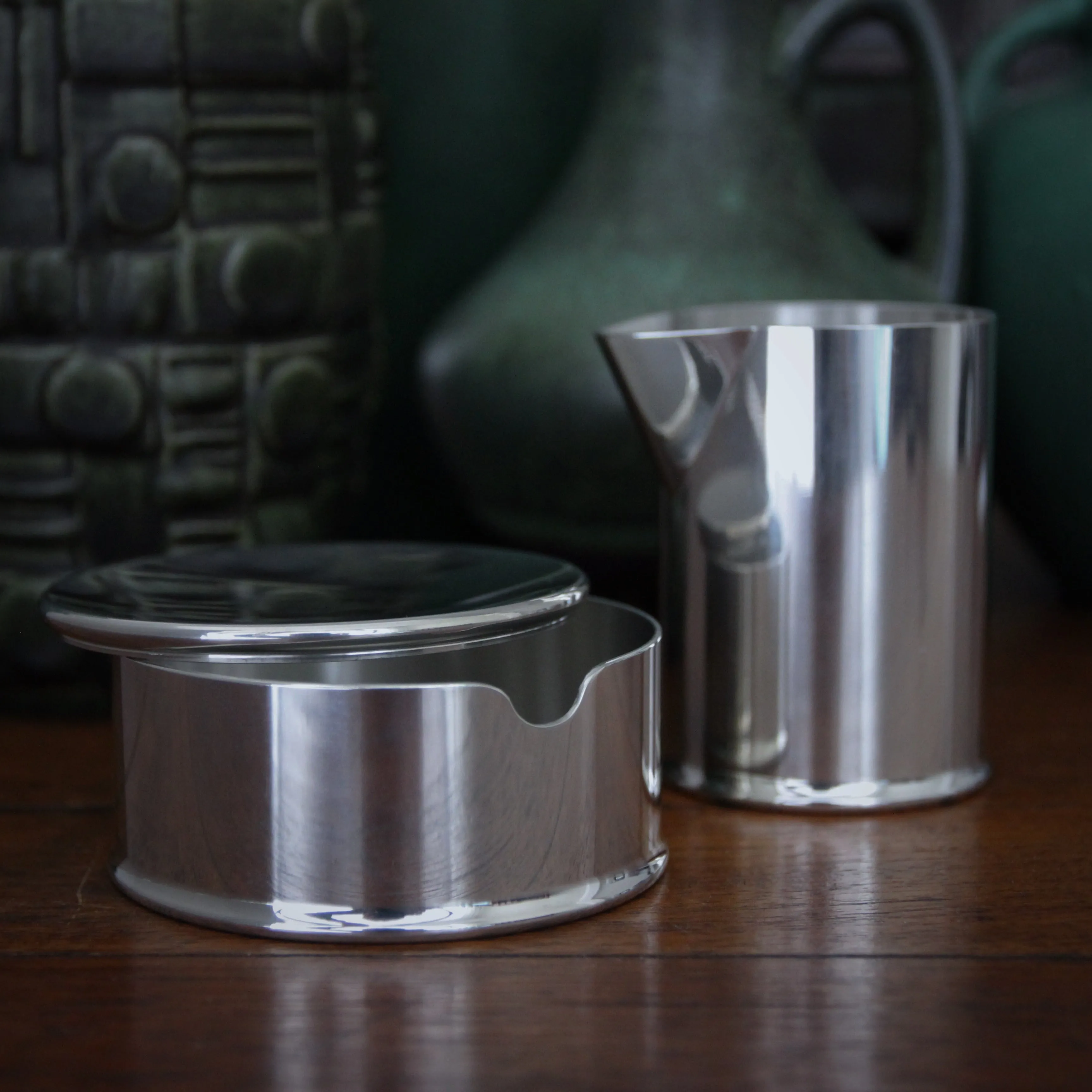 Magnussen Sugar Bowl & Creamer
