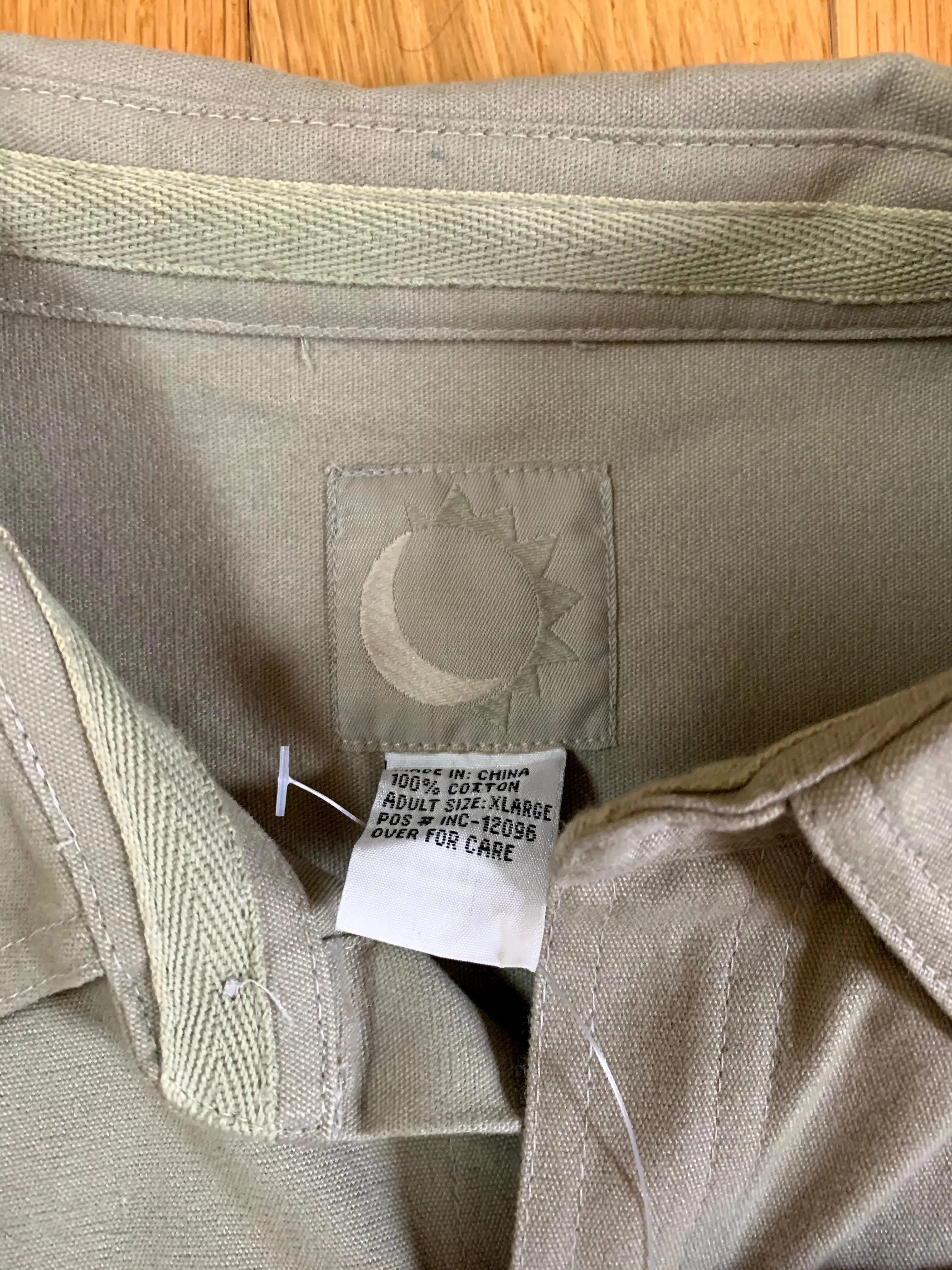 Marlboro '99 BNWT Button Down