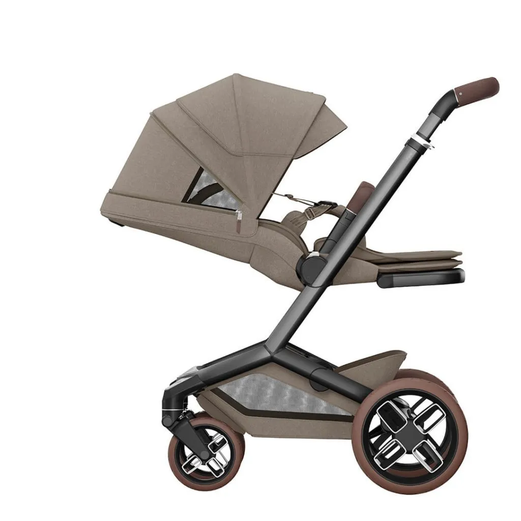 MAXI COSI FAME 10 Piece Premium Travel System with FamilyFix 360 Pro2 - Twilic Truffle (Brown Wheel)