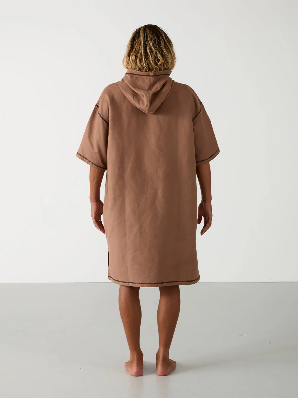 Men's Travel Poncho Towel | Choc