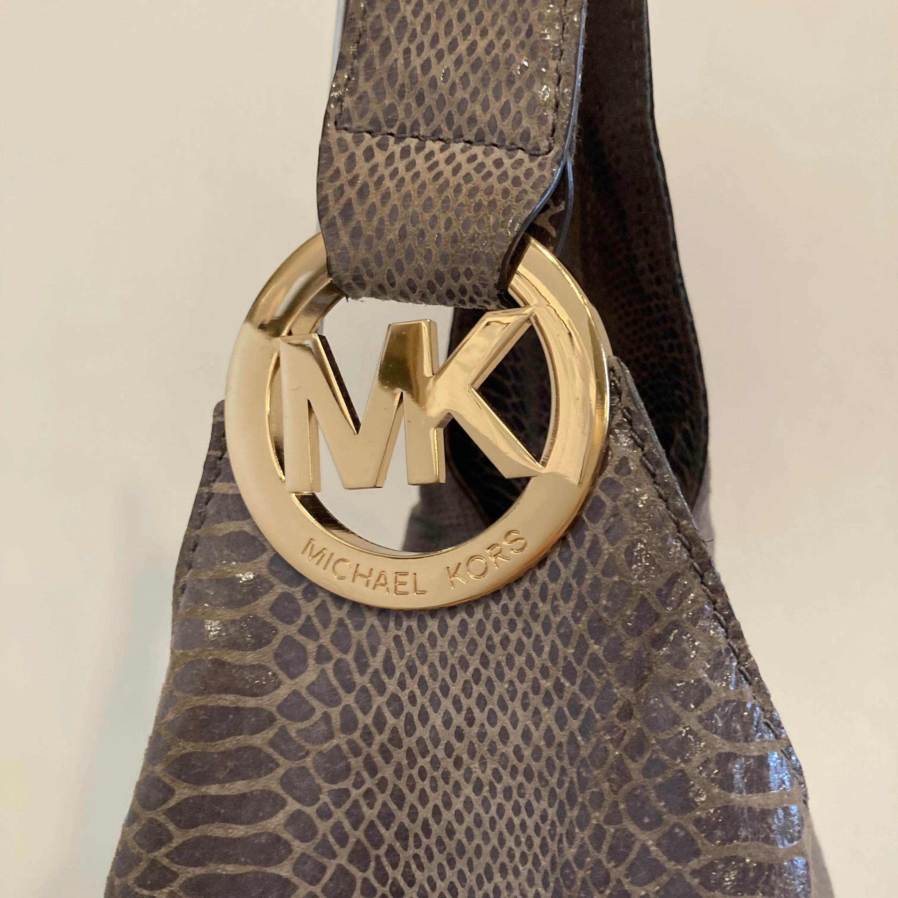MICHAEL KORS Large Gray Snakeskin Leather Hobo Shoulder Bag