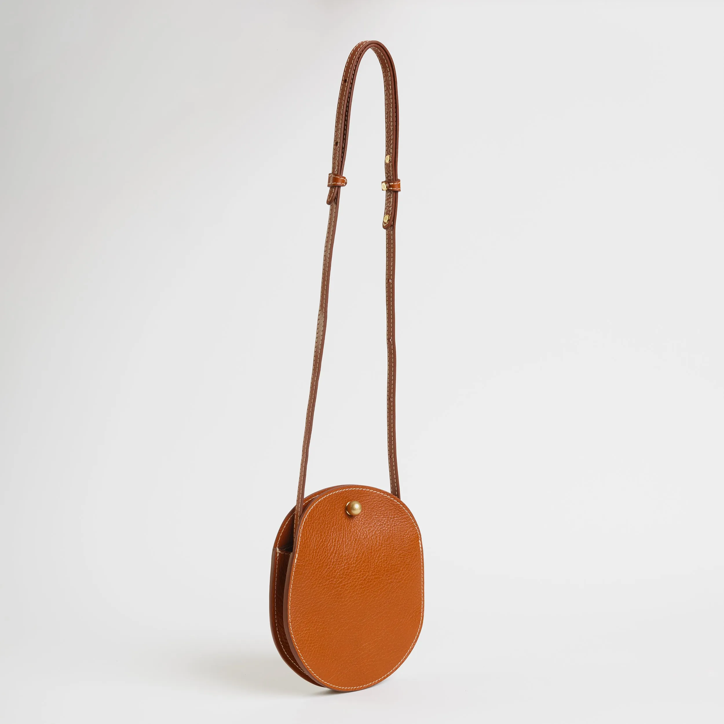 Mini Eggi in Leather Brown