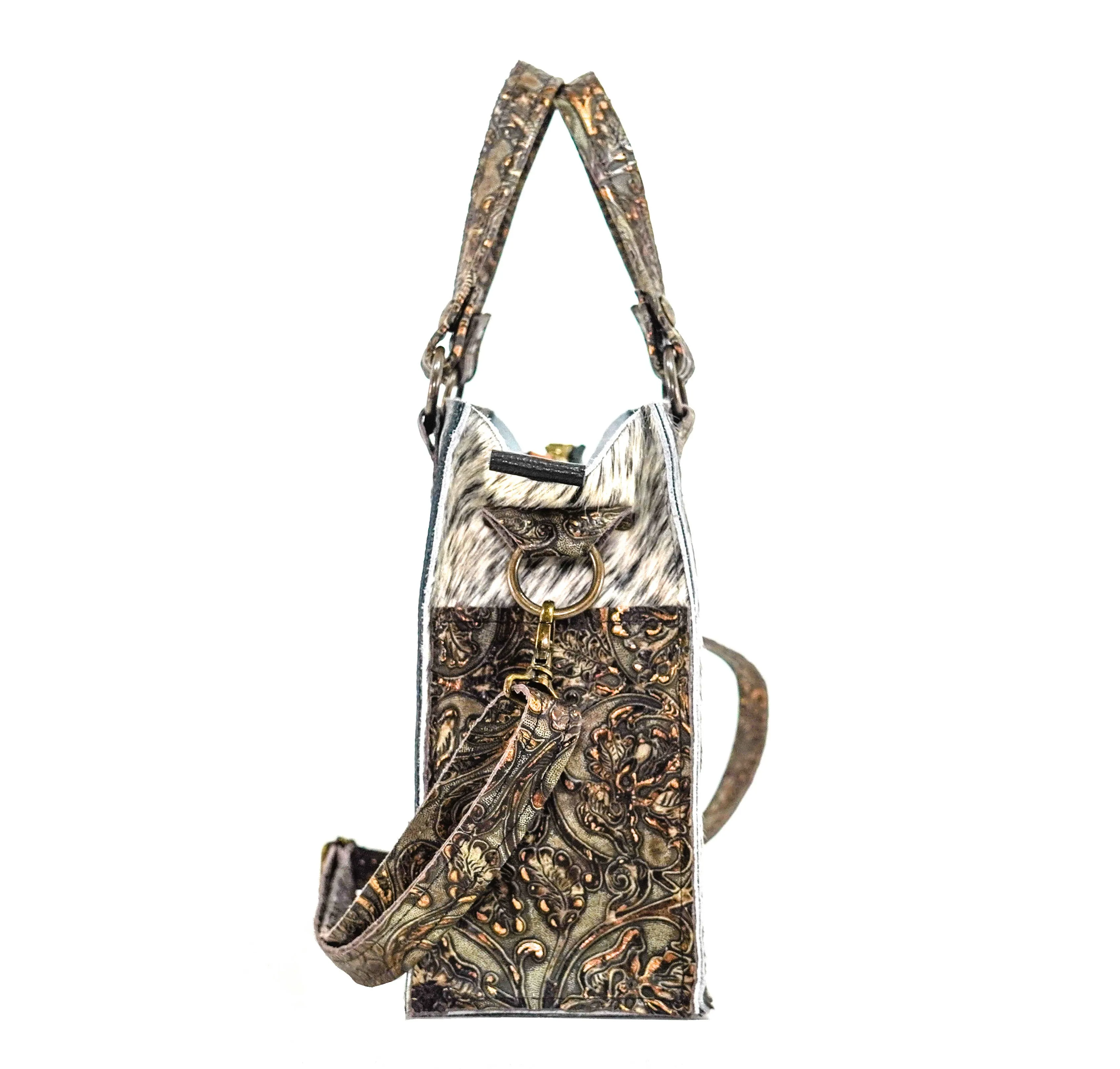 Minnie Pearl - Black & White w/ Gilded Tool