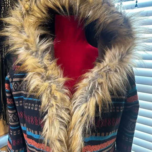 Miss Me Women’s Sweater Coat Size Medium