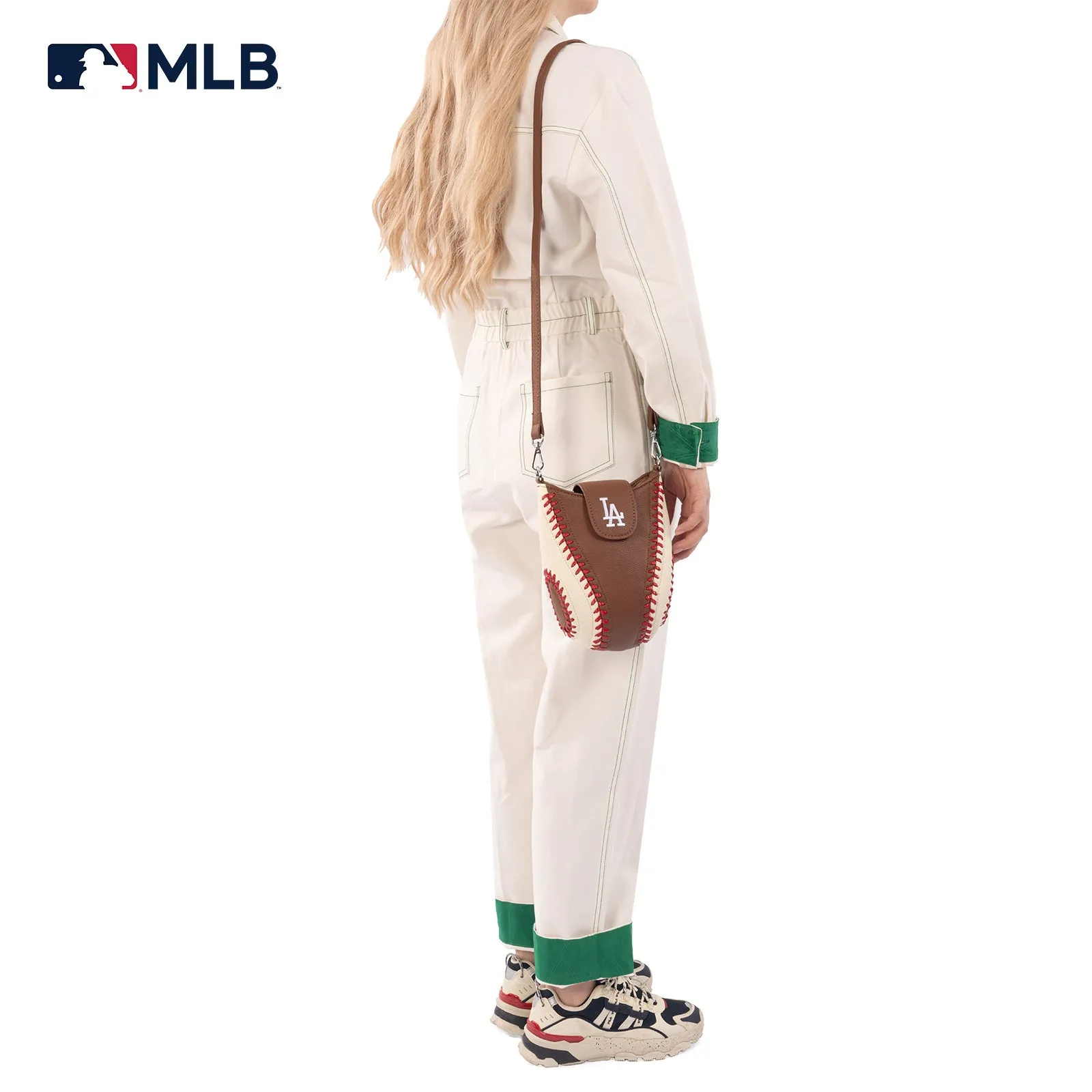 MLB-LA105   MLB Los Angeles Dodgers Team Baseball Stitch Crossbody - Brown
