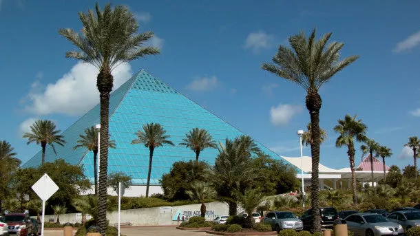 Moody Gardens Aquarium