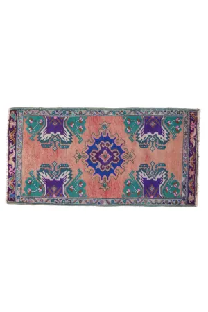 No. 1422 Mini Turkish Vintage Rug - 1'9'' x 3'5''