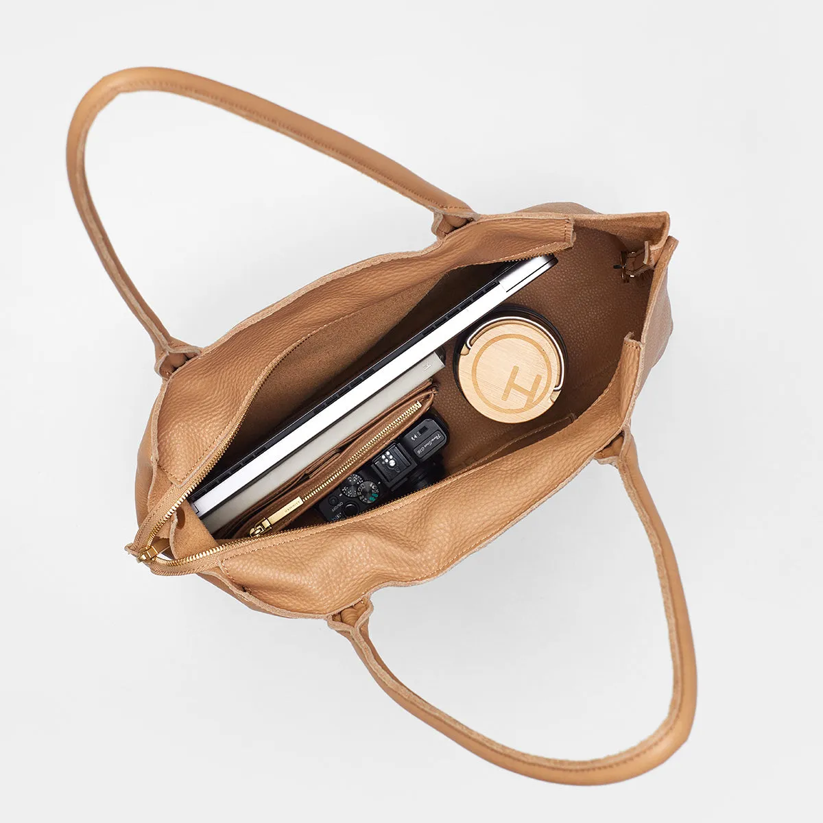 Oliver Zip | Toast Tan/Brushed Gold