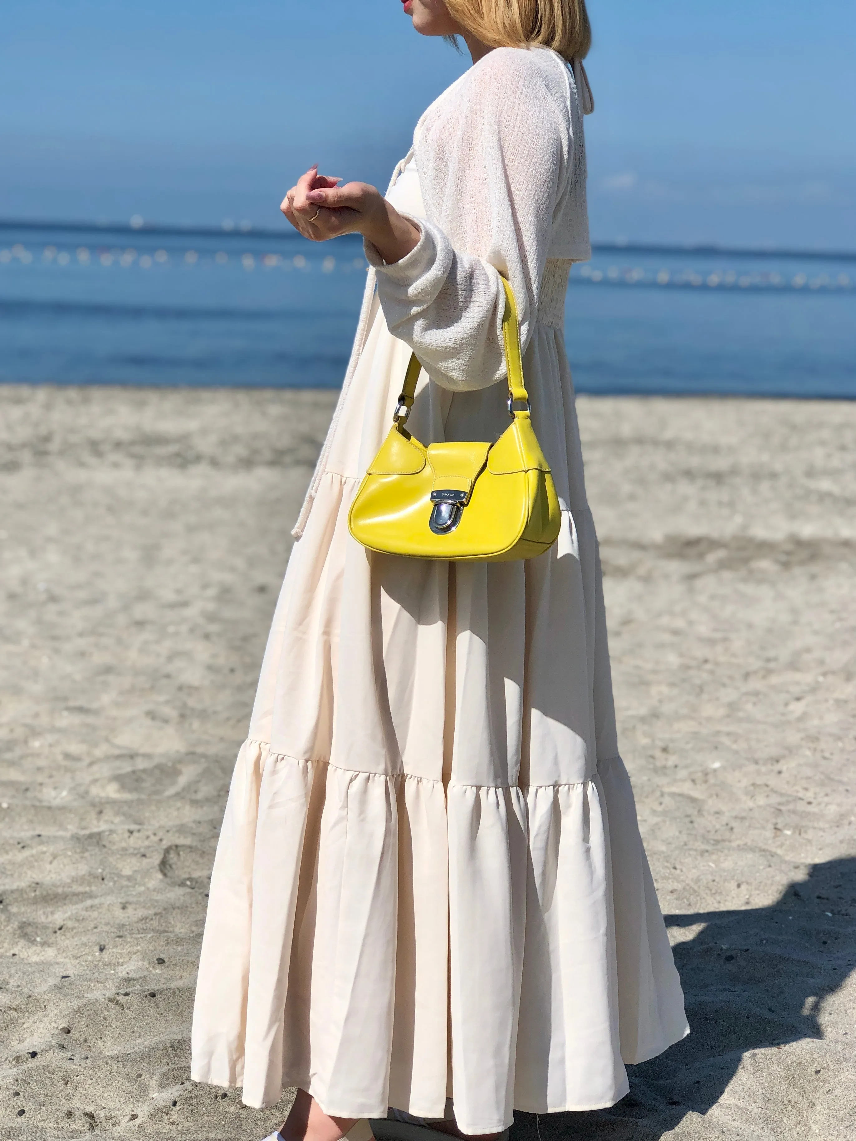 PRADA Logo Metal Clasp Push Lock Shoulder bag Hobo bag Yellow Vintage 3rzmgz