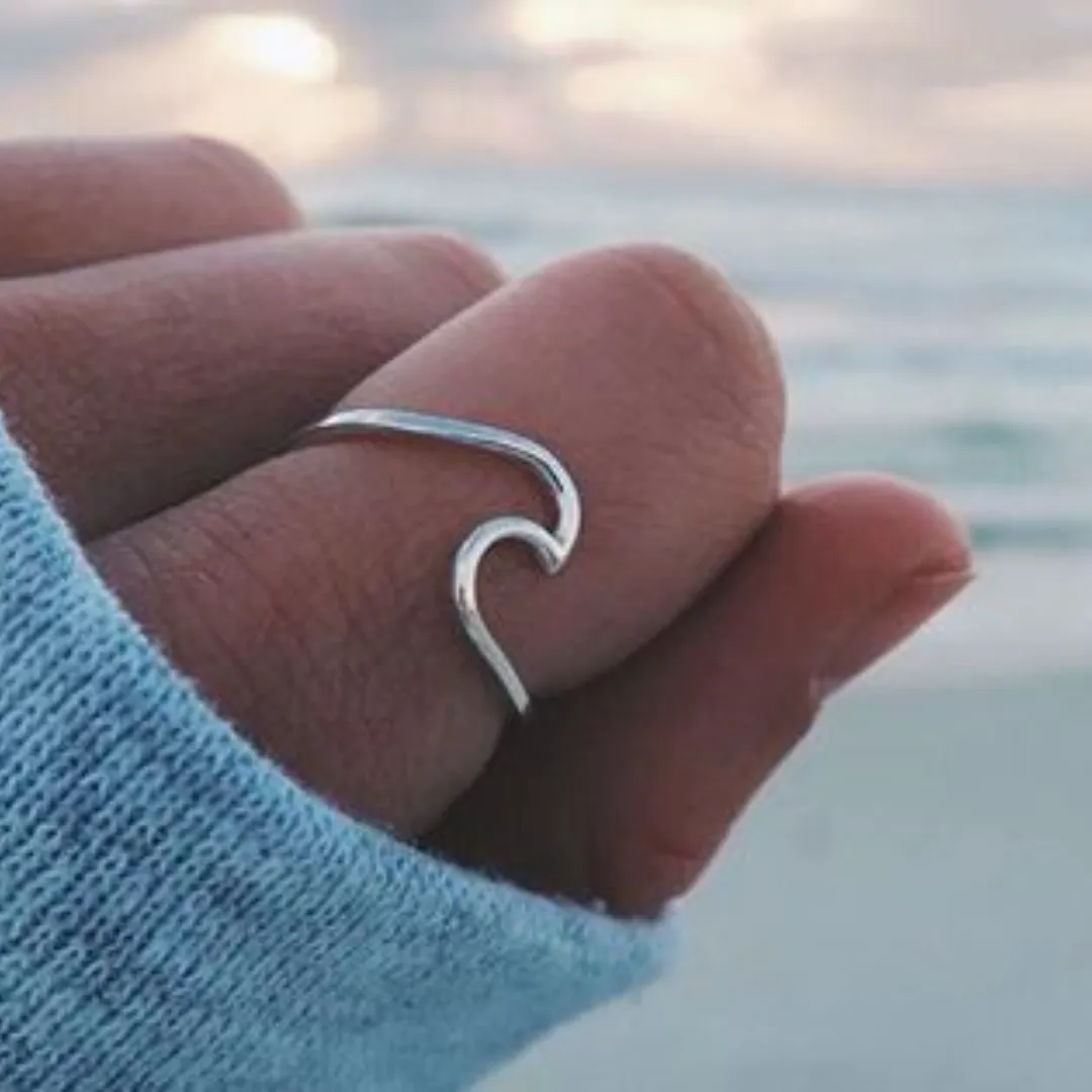 Pura Vida Wave Ring