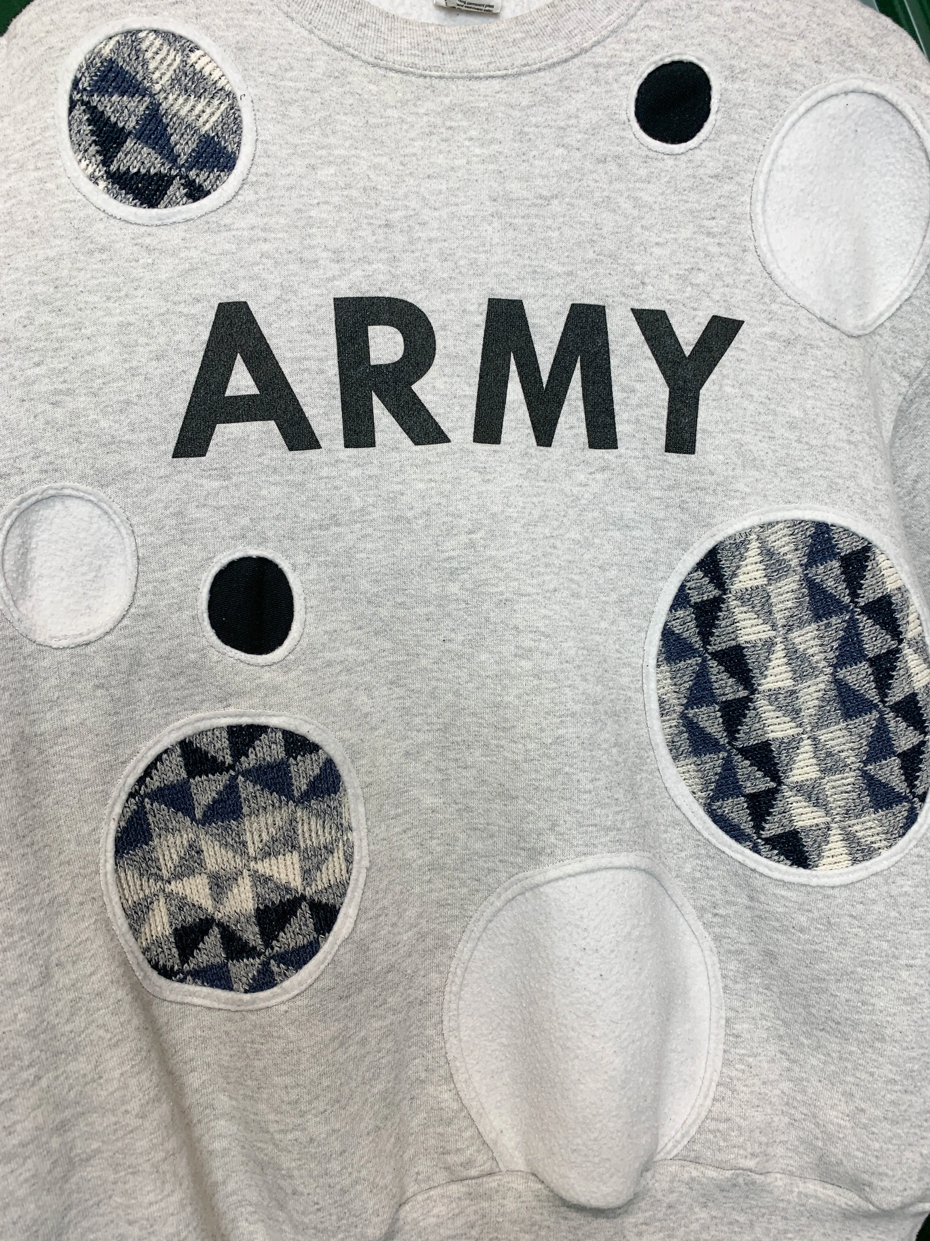 "1 of 1" Abstract Army Sweater (L/XL)