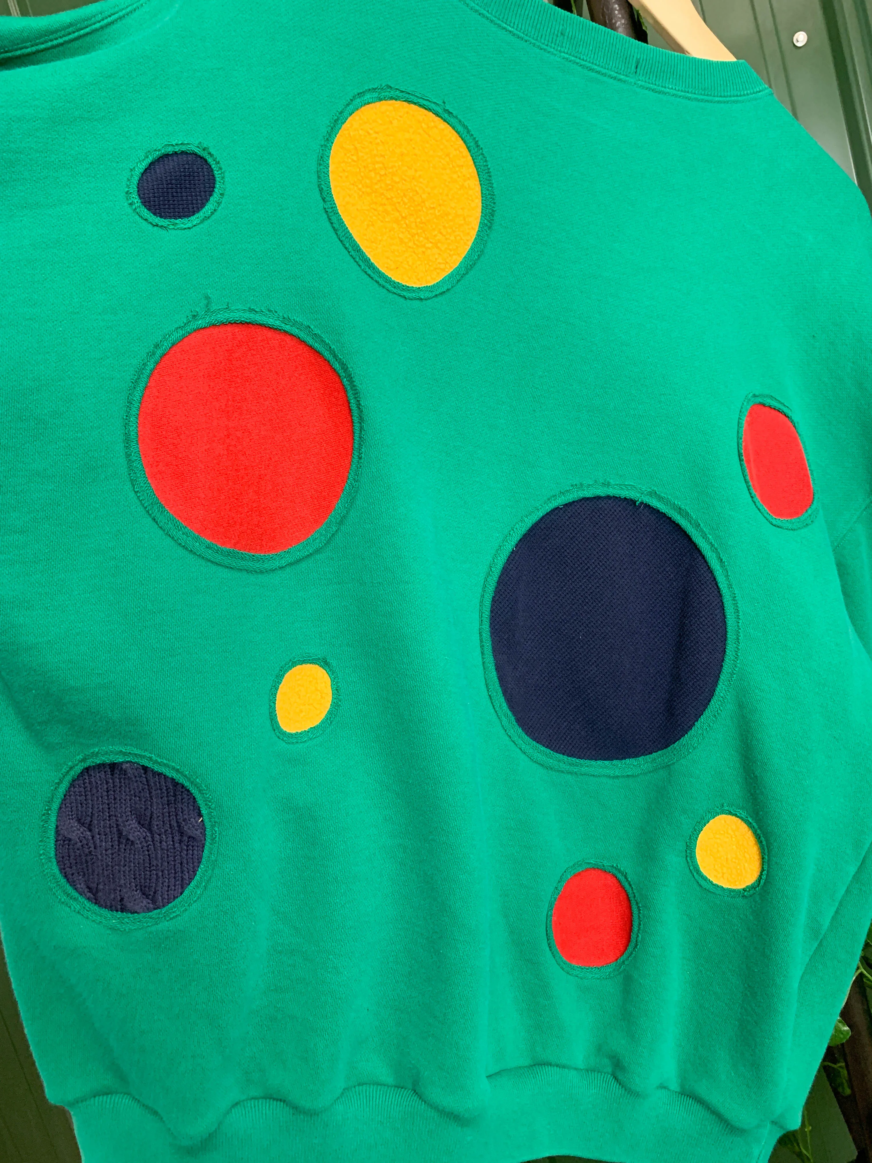 "1 of 1" Abstract Nautica Sweater (L/XL)