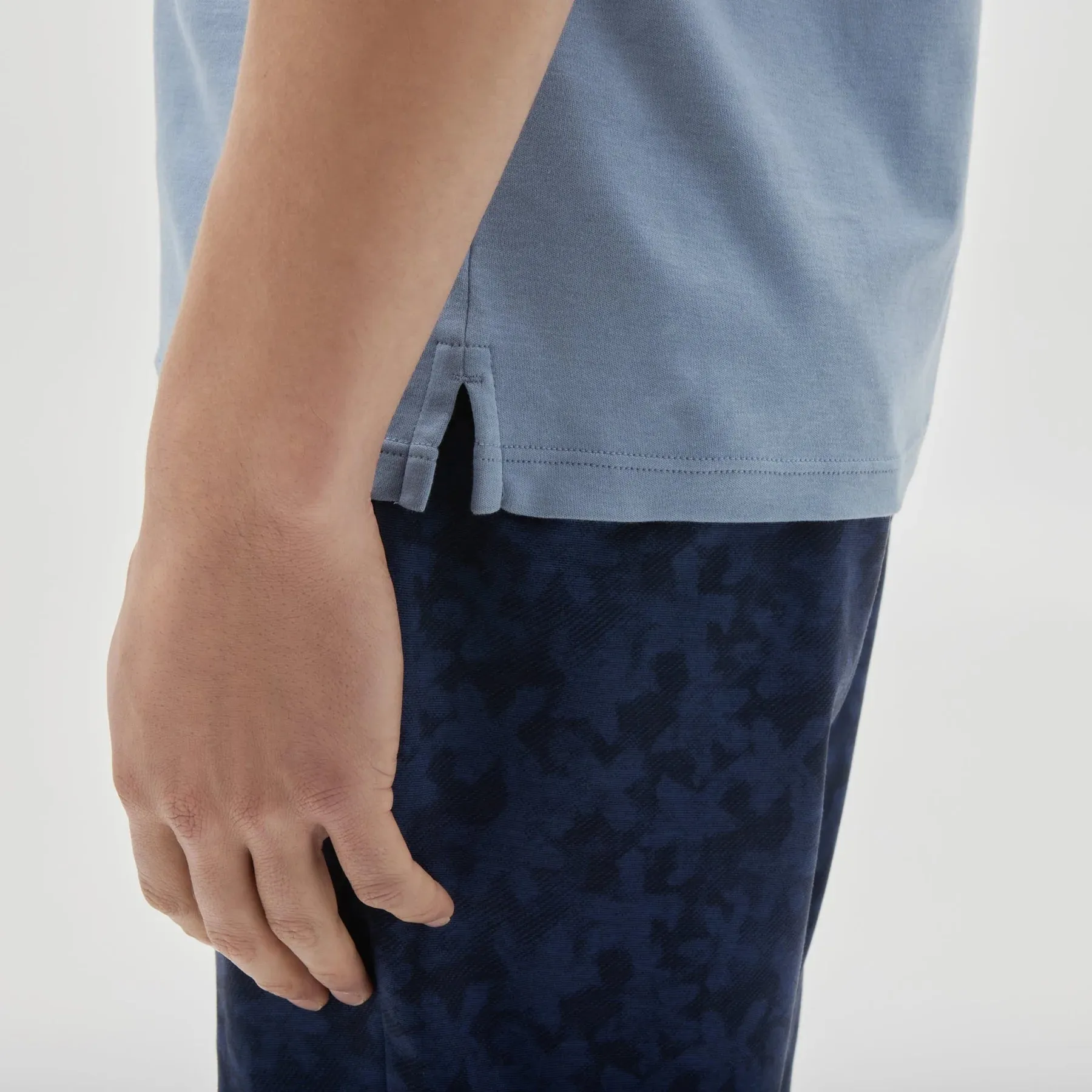 Robert Barakett Georgia Crew Tee - Dover Blue