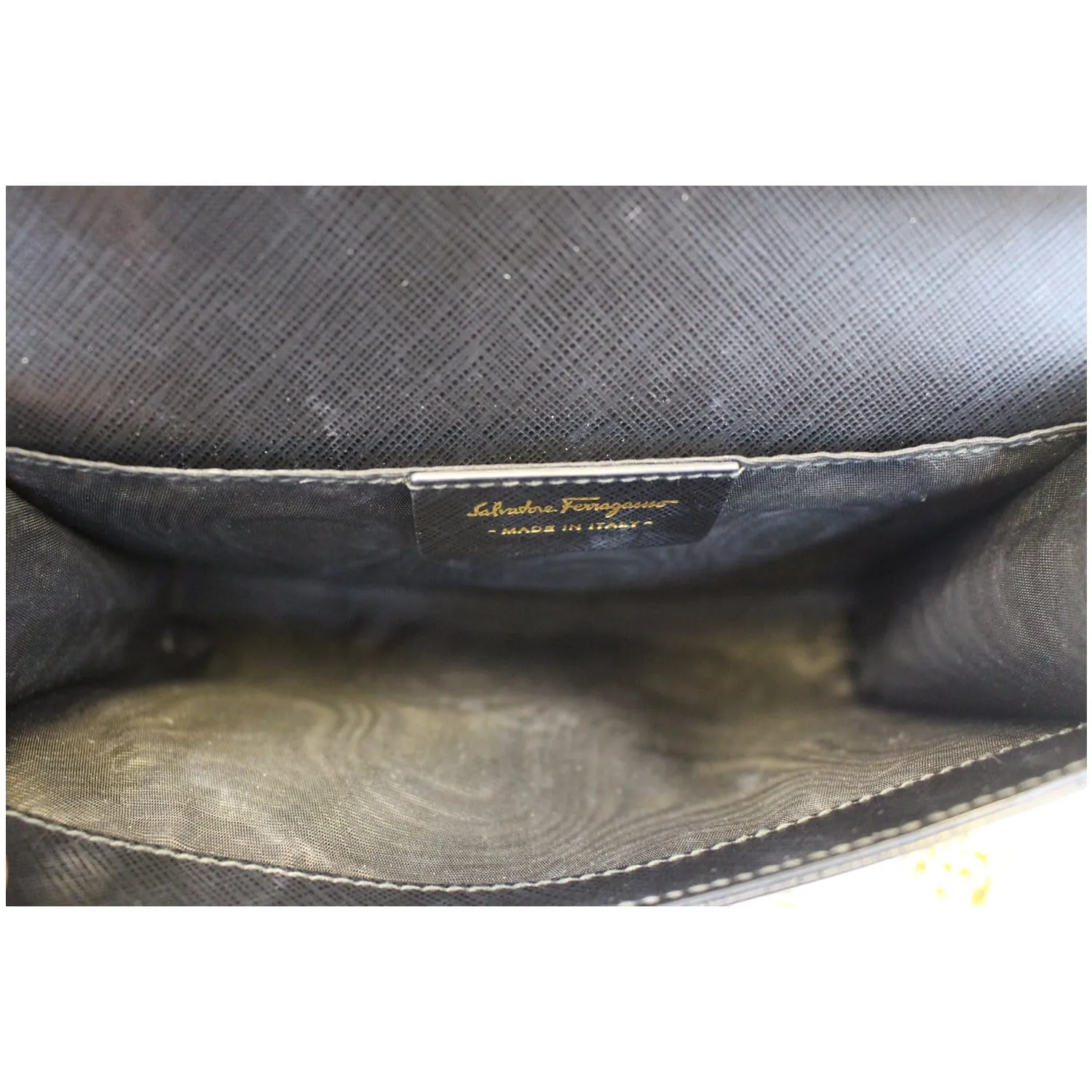 SALVATORE FERRAGAMO Miss Vara Bow Leather Crossbody Bag