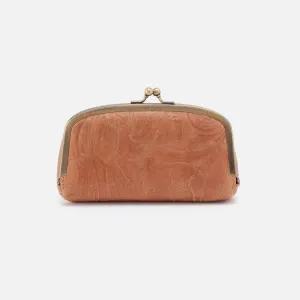 Save Face Frame Pouch In Tooled Embossed Leather - Saddle Tooled Emboss