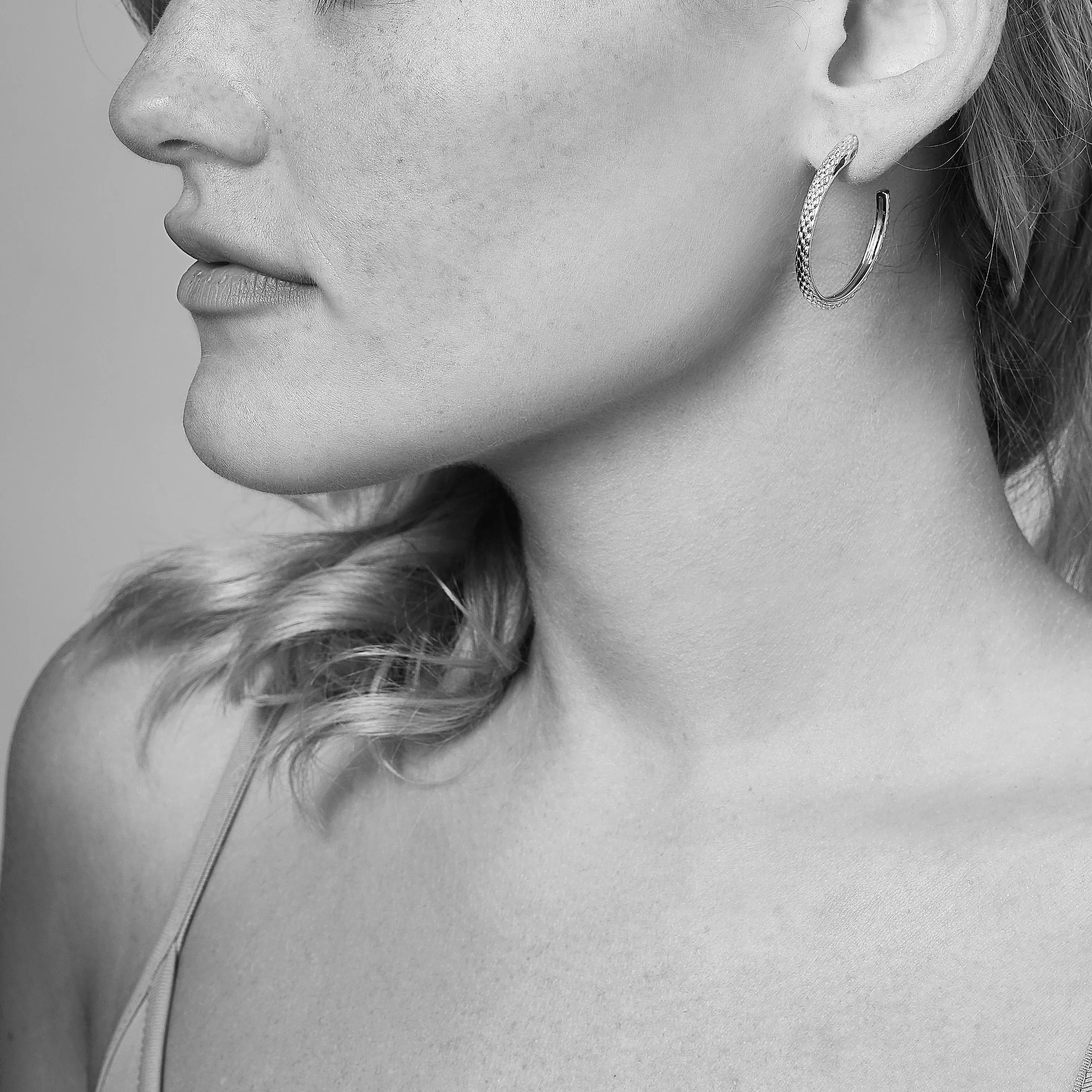Spirit Python Hoop Earring 30mm - Sterling Silver
