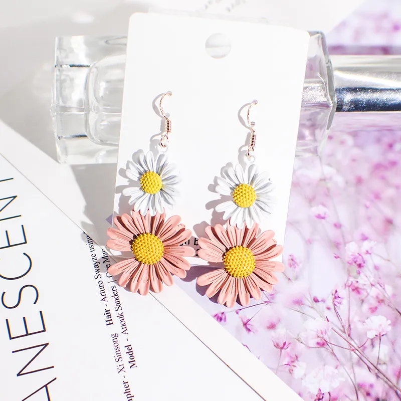 Sweet Cute Little Daisy Earrings