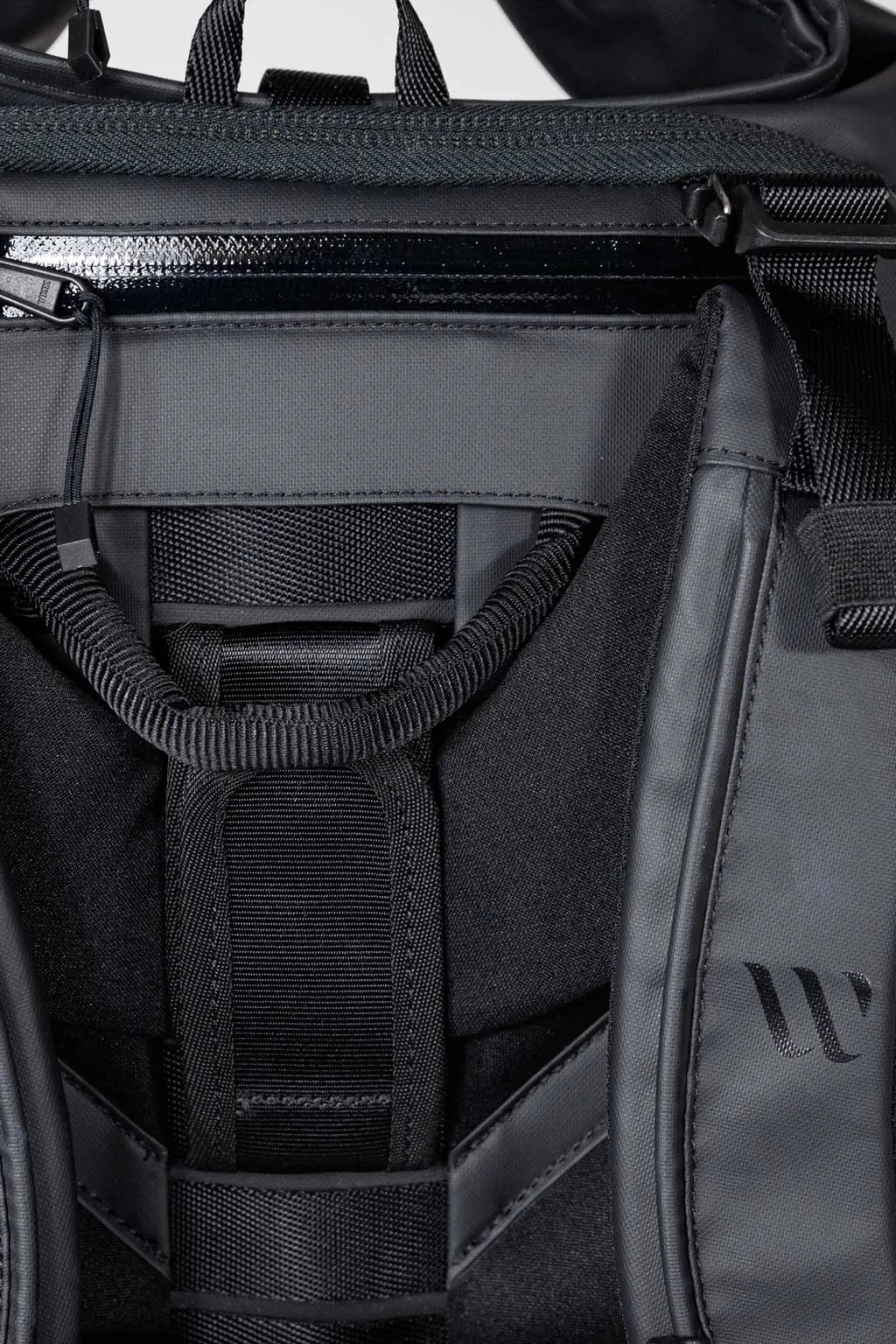 The Day Pack Compact